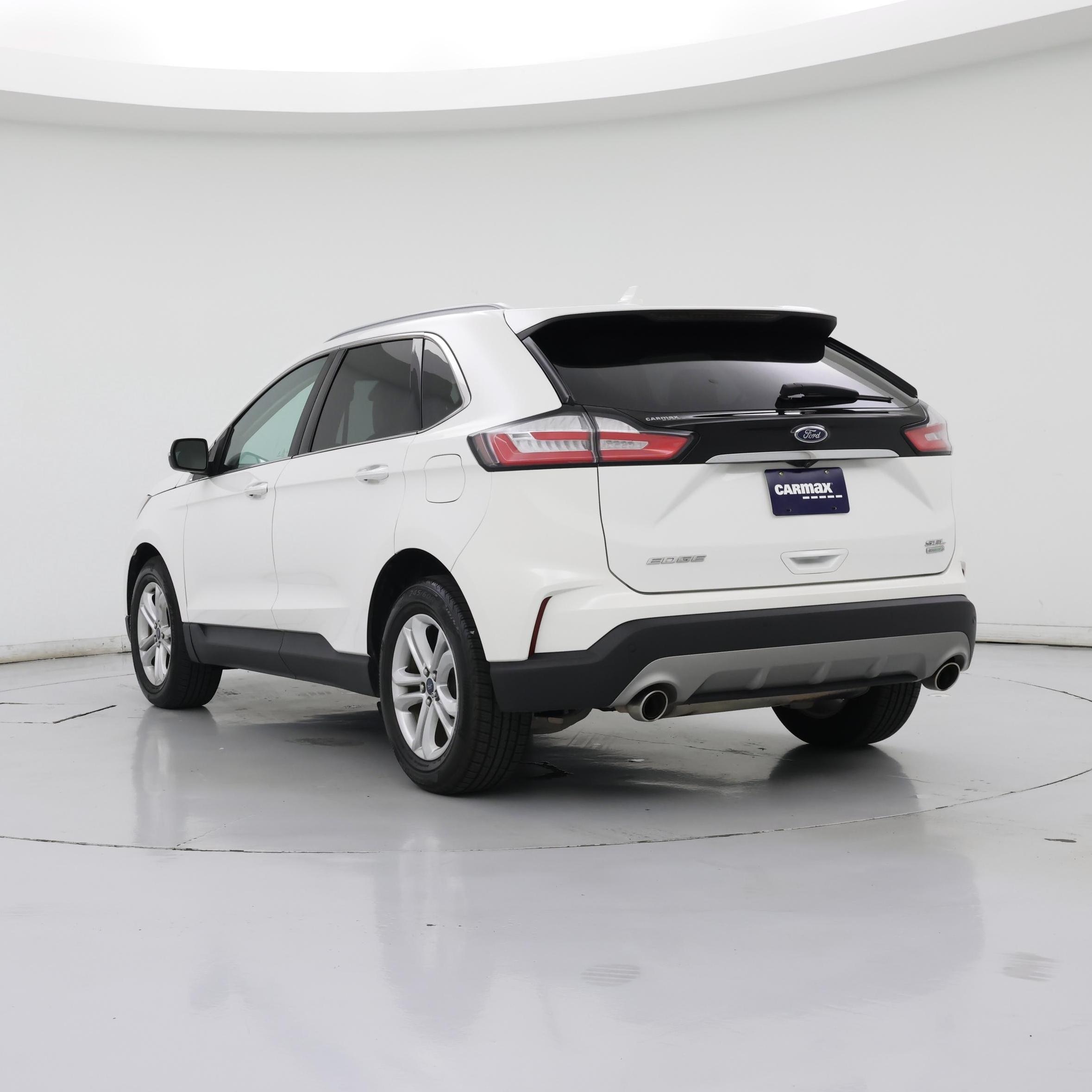 Thumbnail: 2020 Ford Edge - 2
