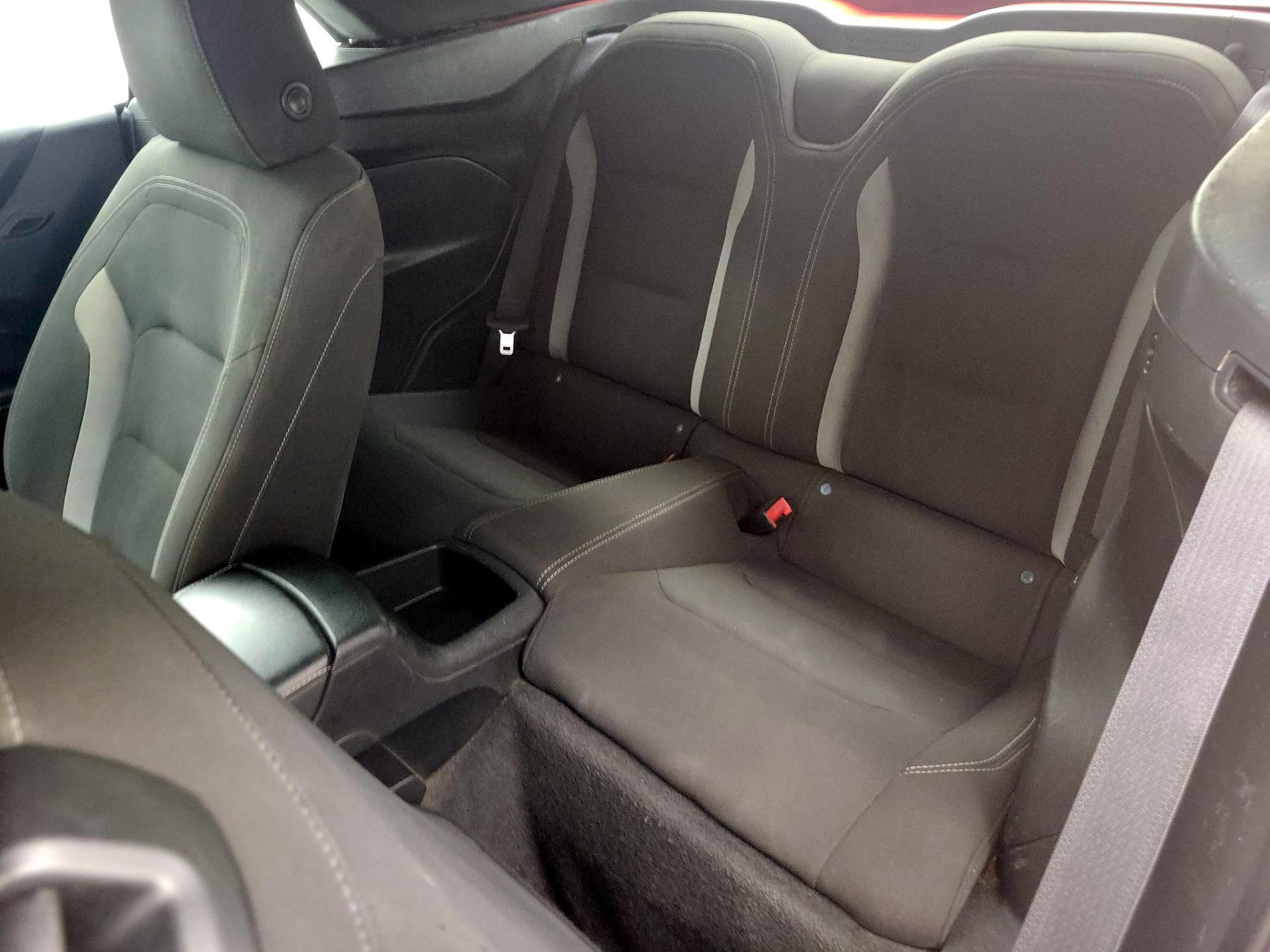 Thumbnail: 2020 Chevrolet Camaro - 18