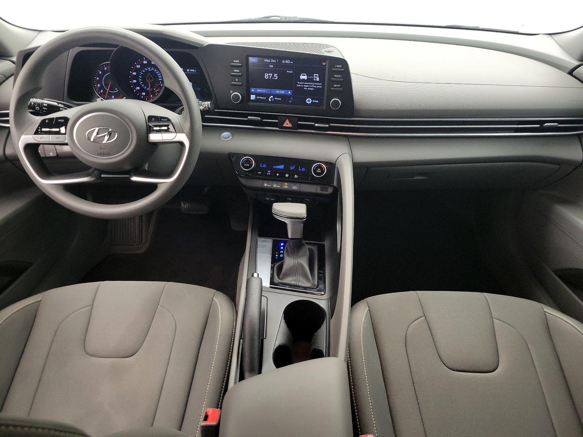 Thumbnail: 2023 Hyundai Elantra - 9