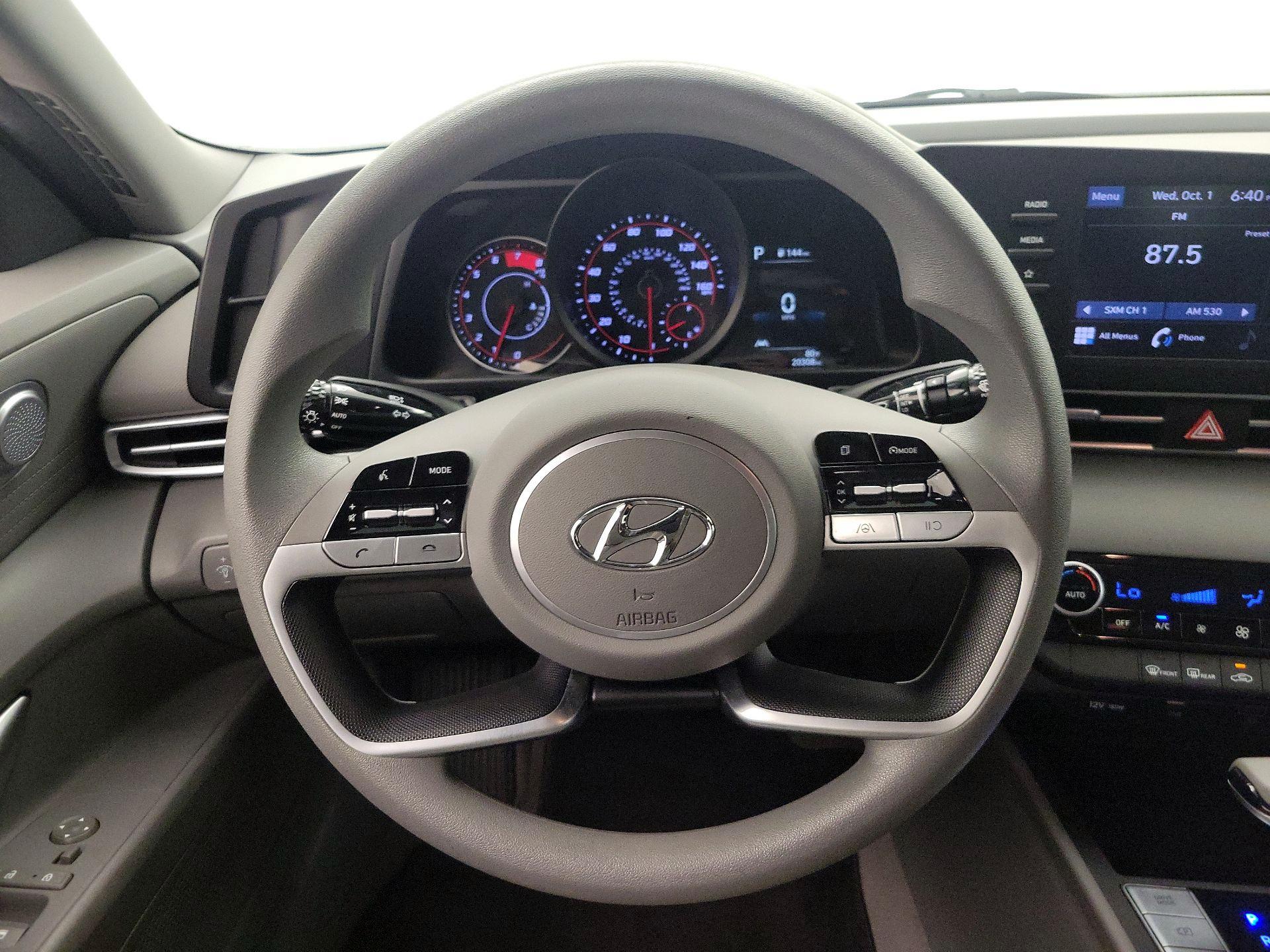Thumbnail: 2023 Hyundai Elantra - 10
