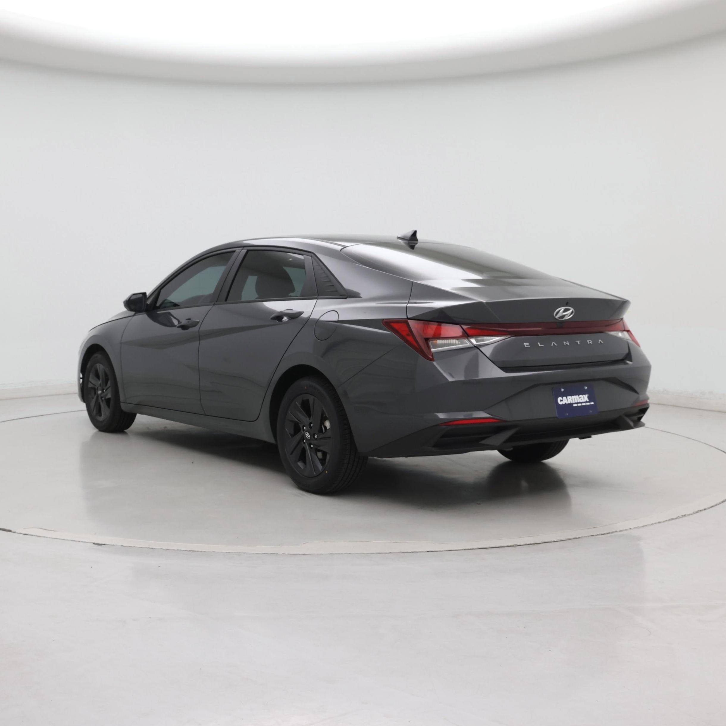 Thumbnail: 2023 Hyundai Elantra - 2
