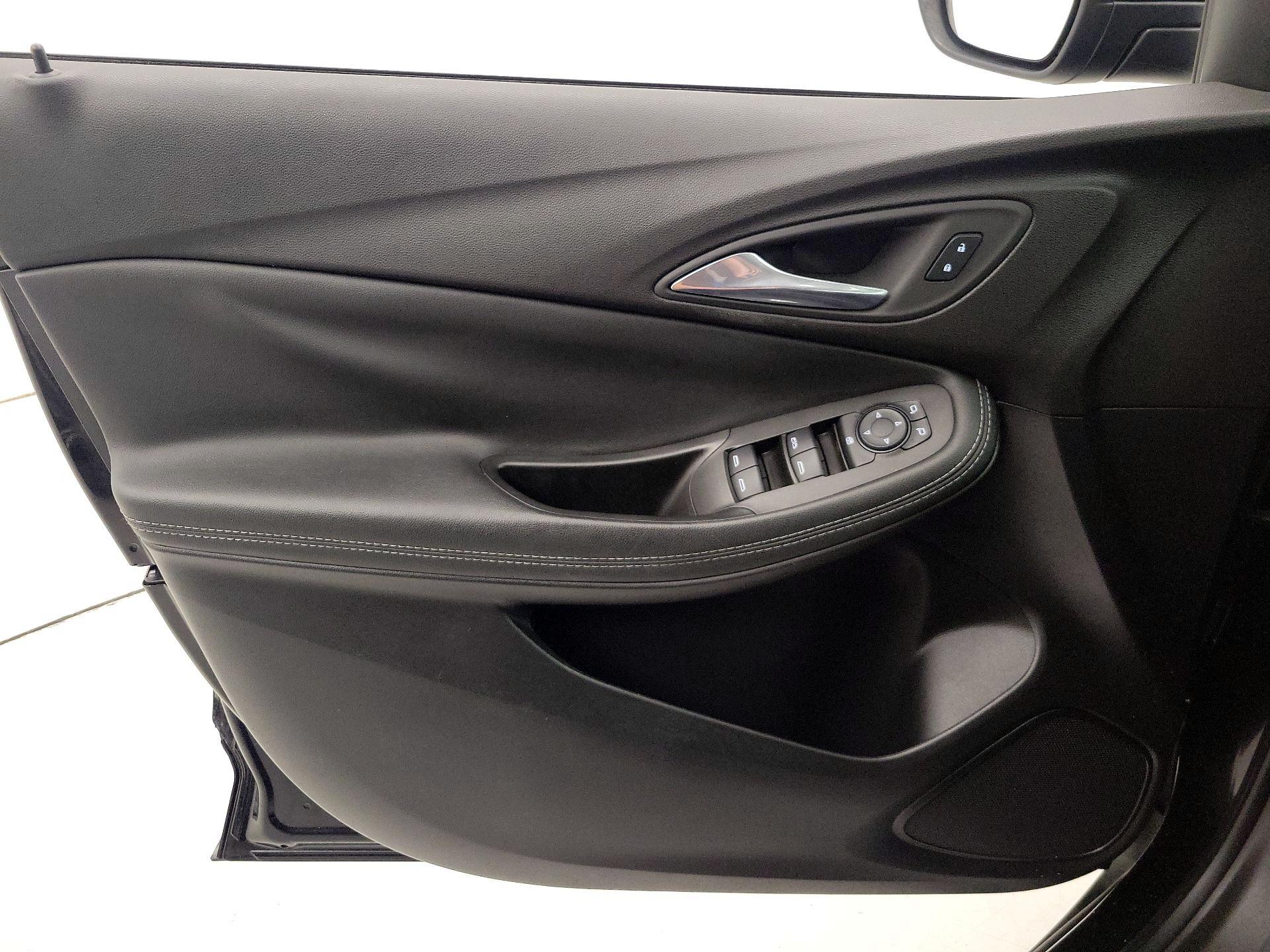 Thumbnail: 2021 Buick Encore GX - 12