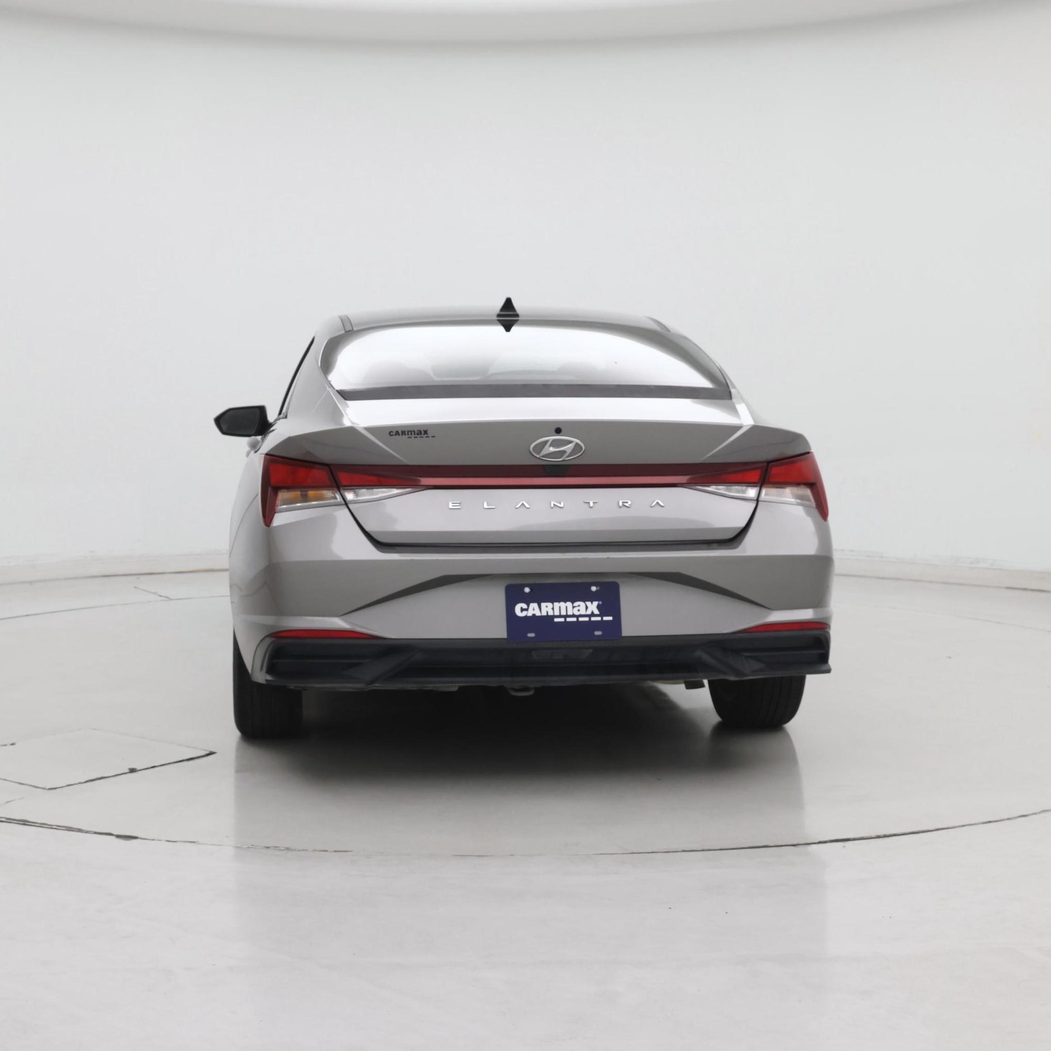 Thumbnail: 2022 Hyundai Elantra - 6
