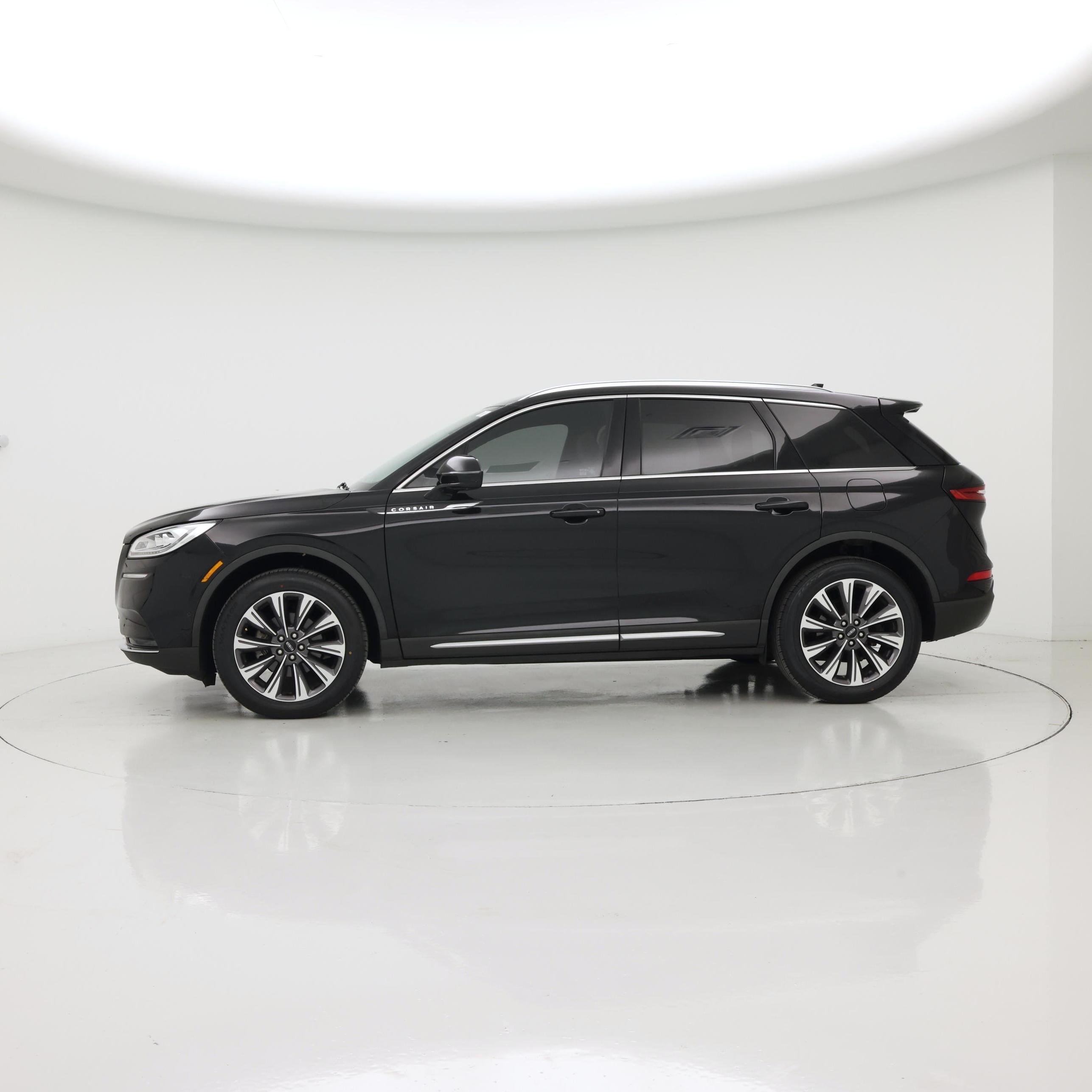 Thumbnail: 2020 Lincoln Corsair - 3