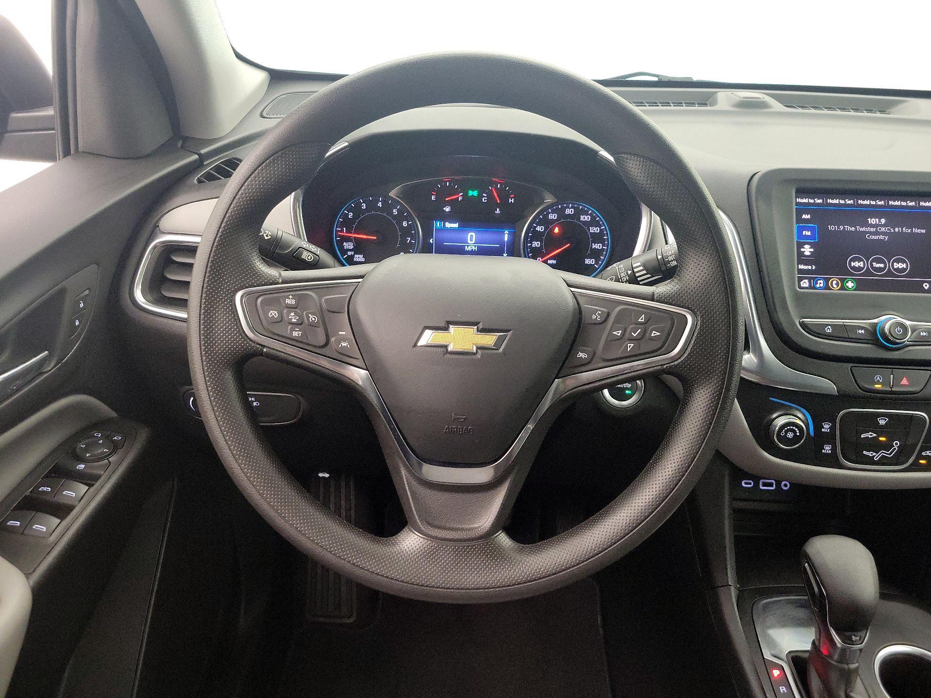 Thumbnail: 2023 Chevrolet Equinox - 10