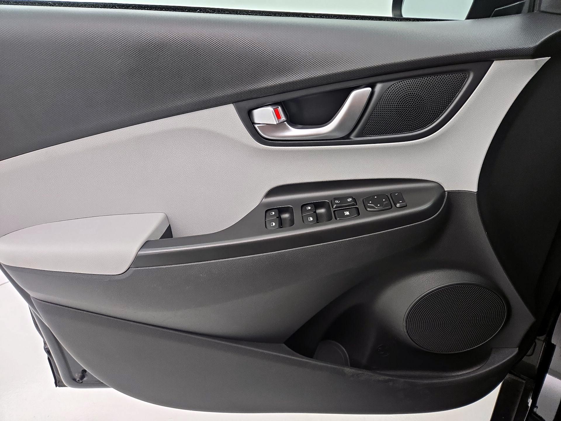 Thumbnail: 2023 Hyundai Kona - 12