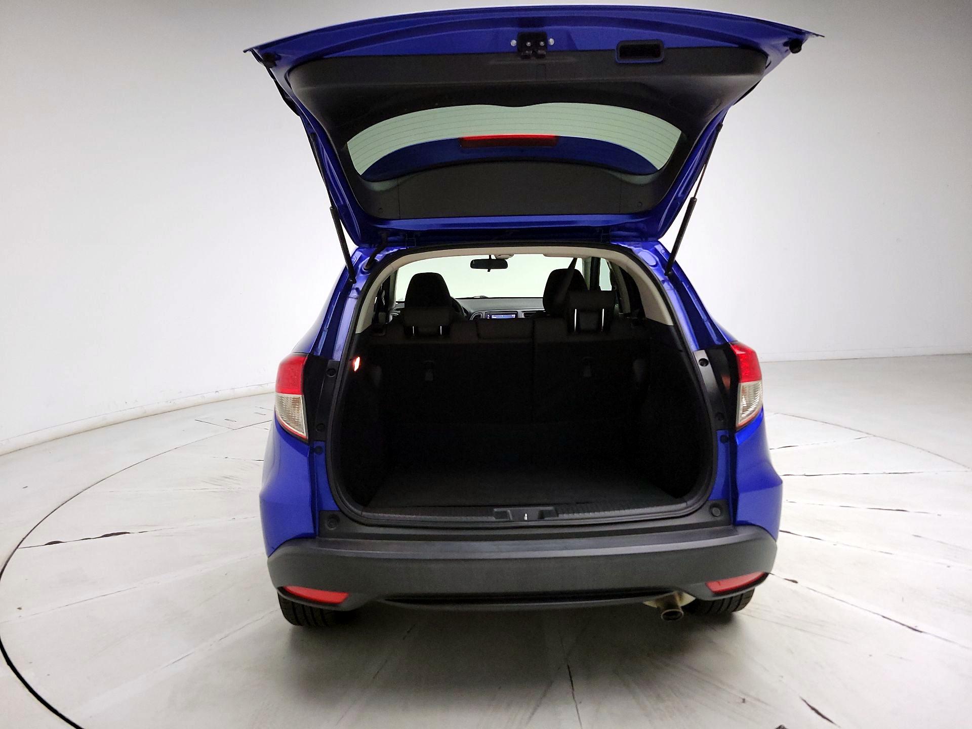 Thumbnail: 2022 Honda HR-V - 20