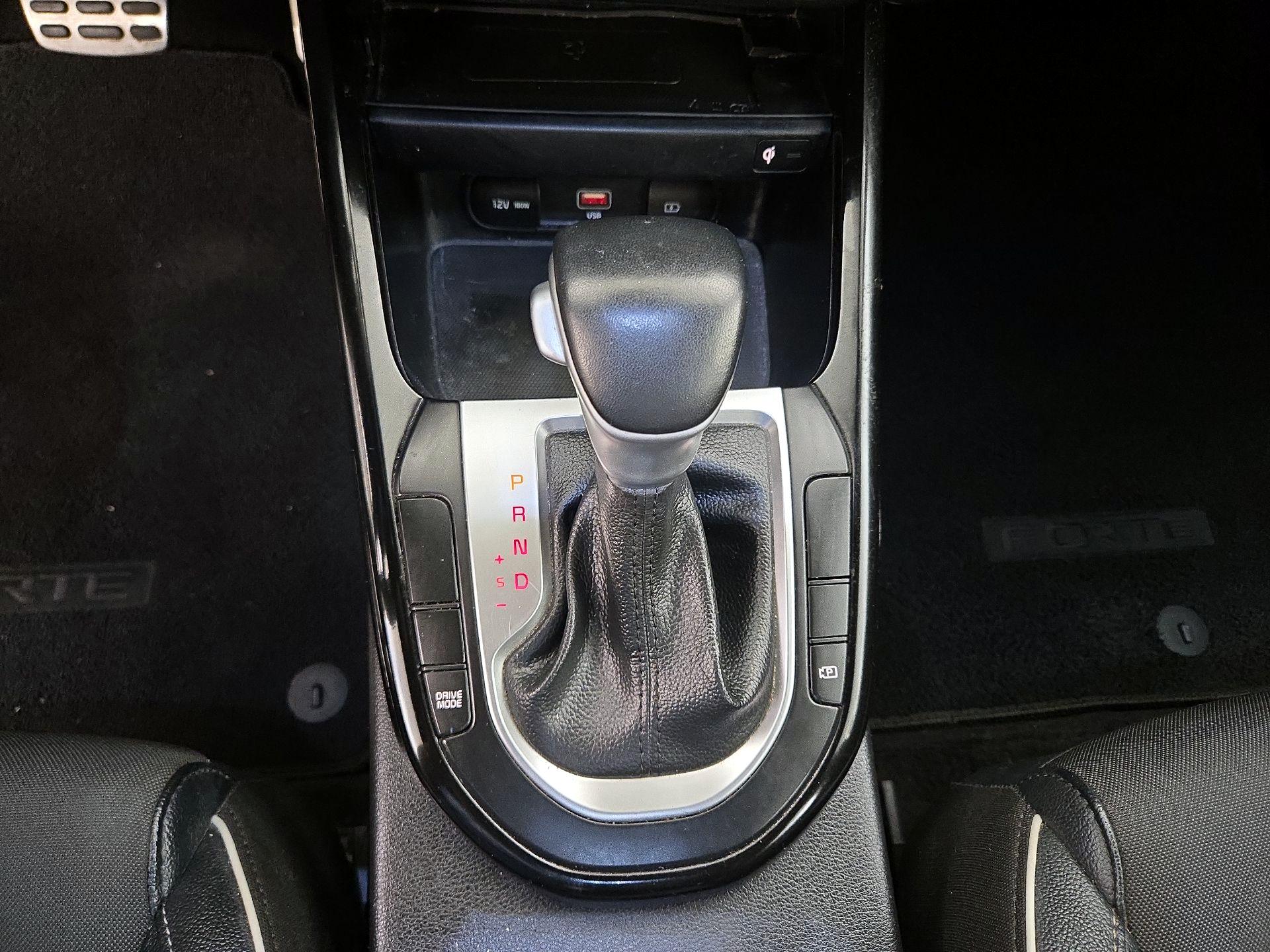 Thumbnail: 2023 Kia Forte - 18