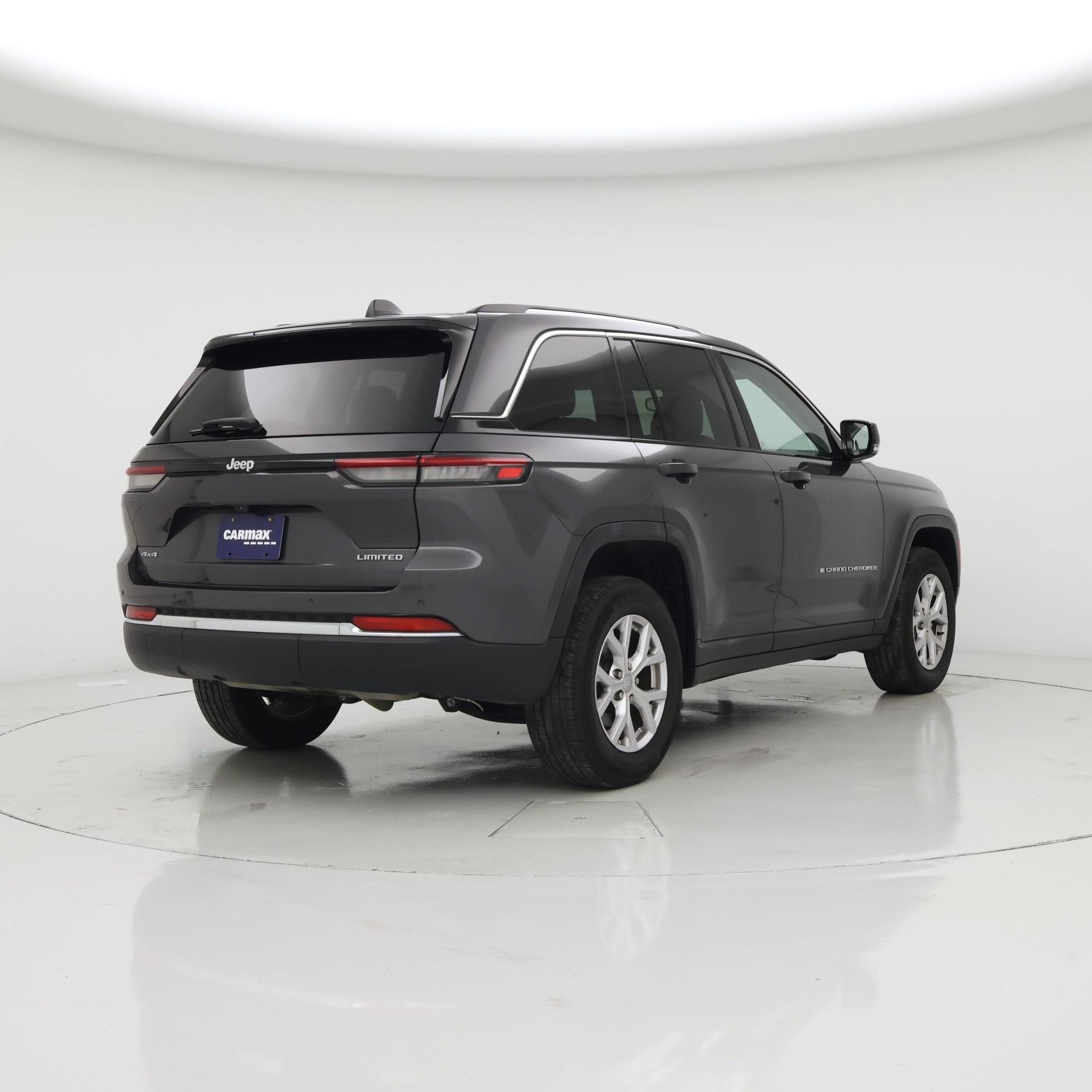 Thumbnail: 2022 Jeep Grand Cherokee - 8