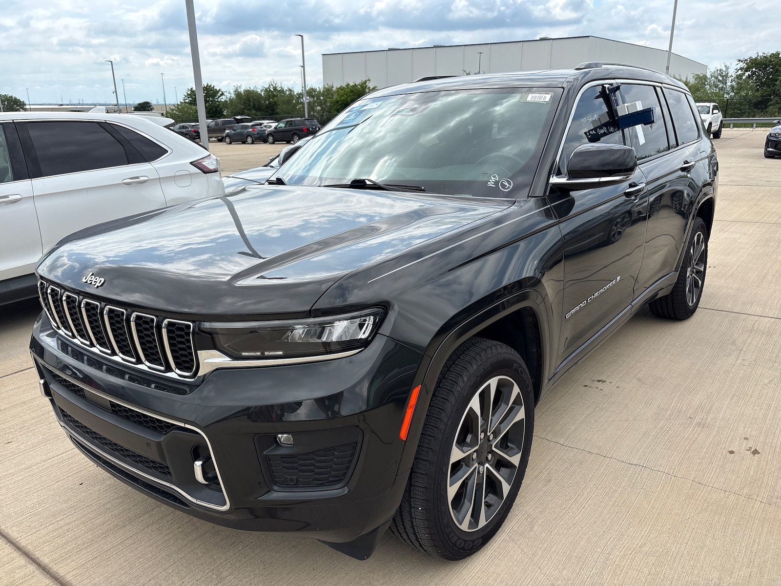 2022 Jeep Grand Cherokee L Overland - Photo 30