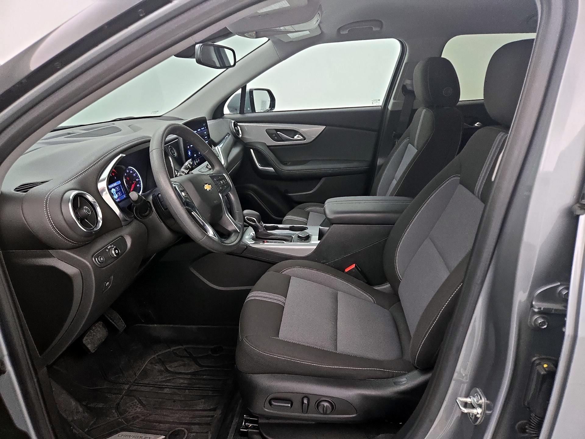 Thumbnail: 2023 Chevrolet Blazer - 11