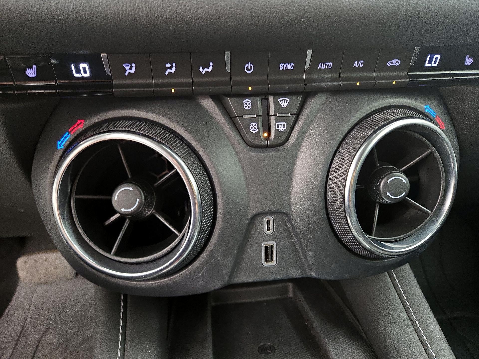 Thumbnail: 2023 Chevrolet Blazer - 16