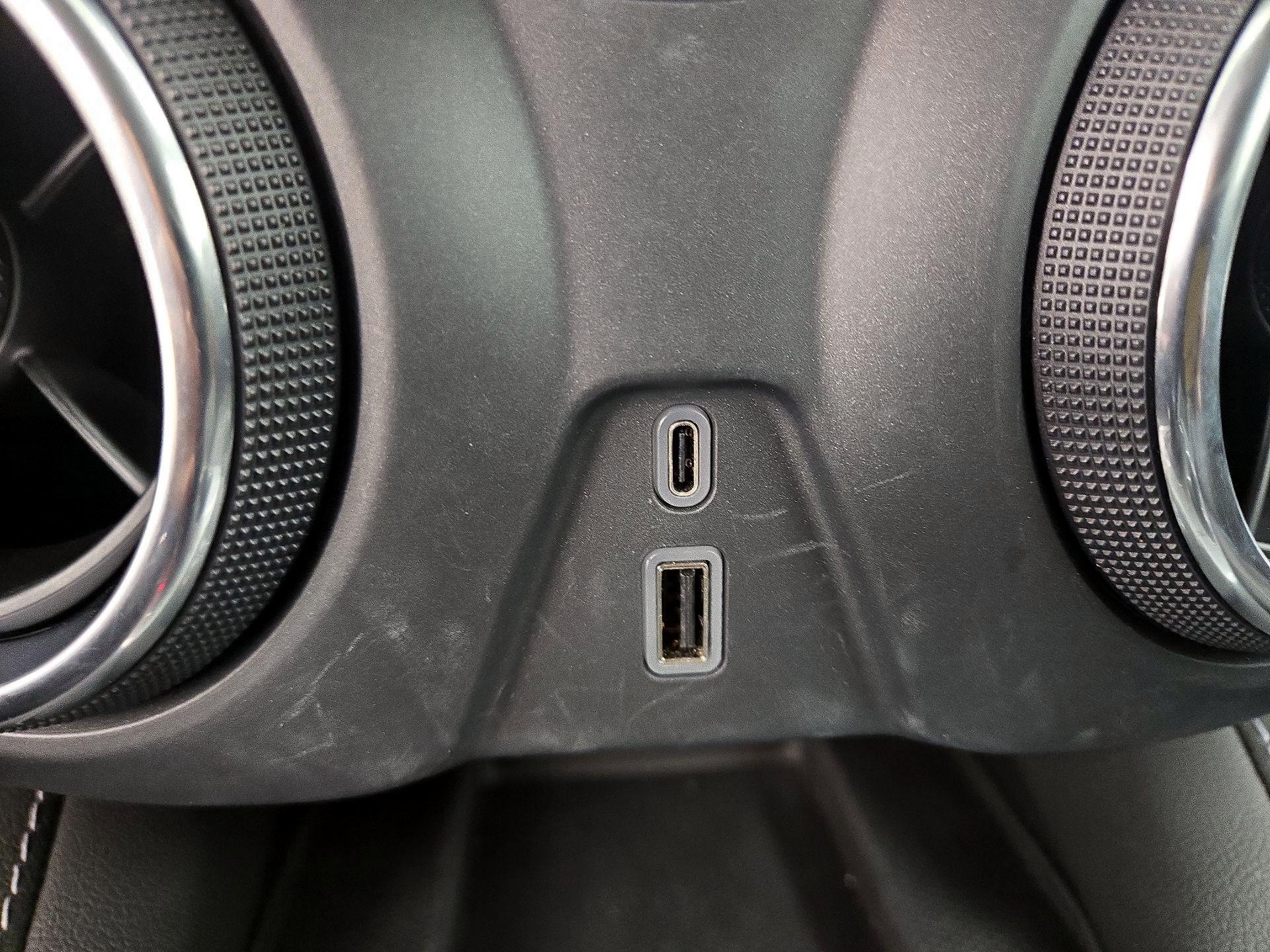 Thumbnail: 2023 Chevrolet Blazer - 18