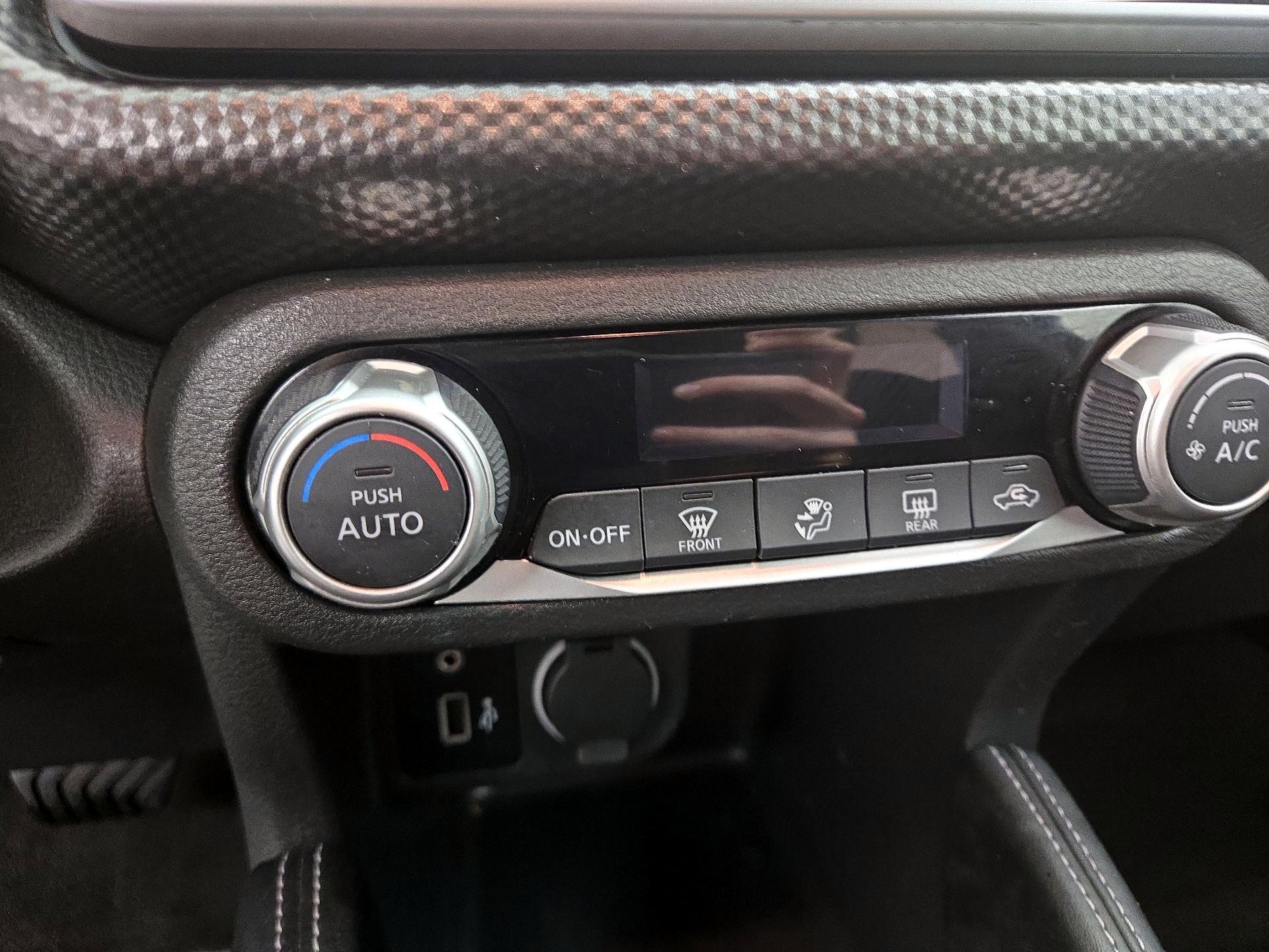 Thumbnail: 2020 Nissan Kicks - 15