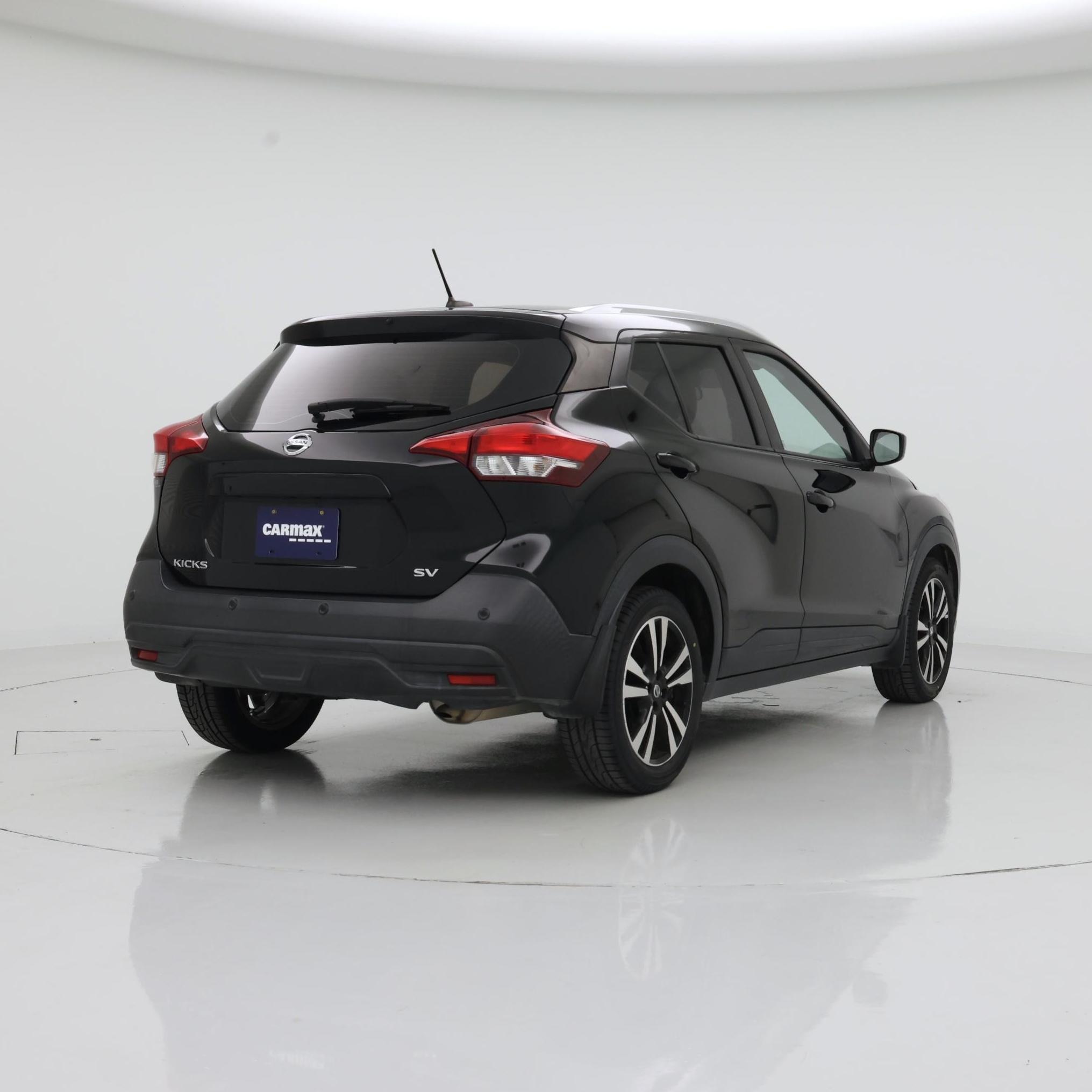 Thumbnail: 2020 Nissan Kicks - 8