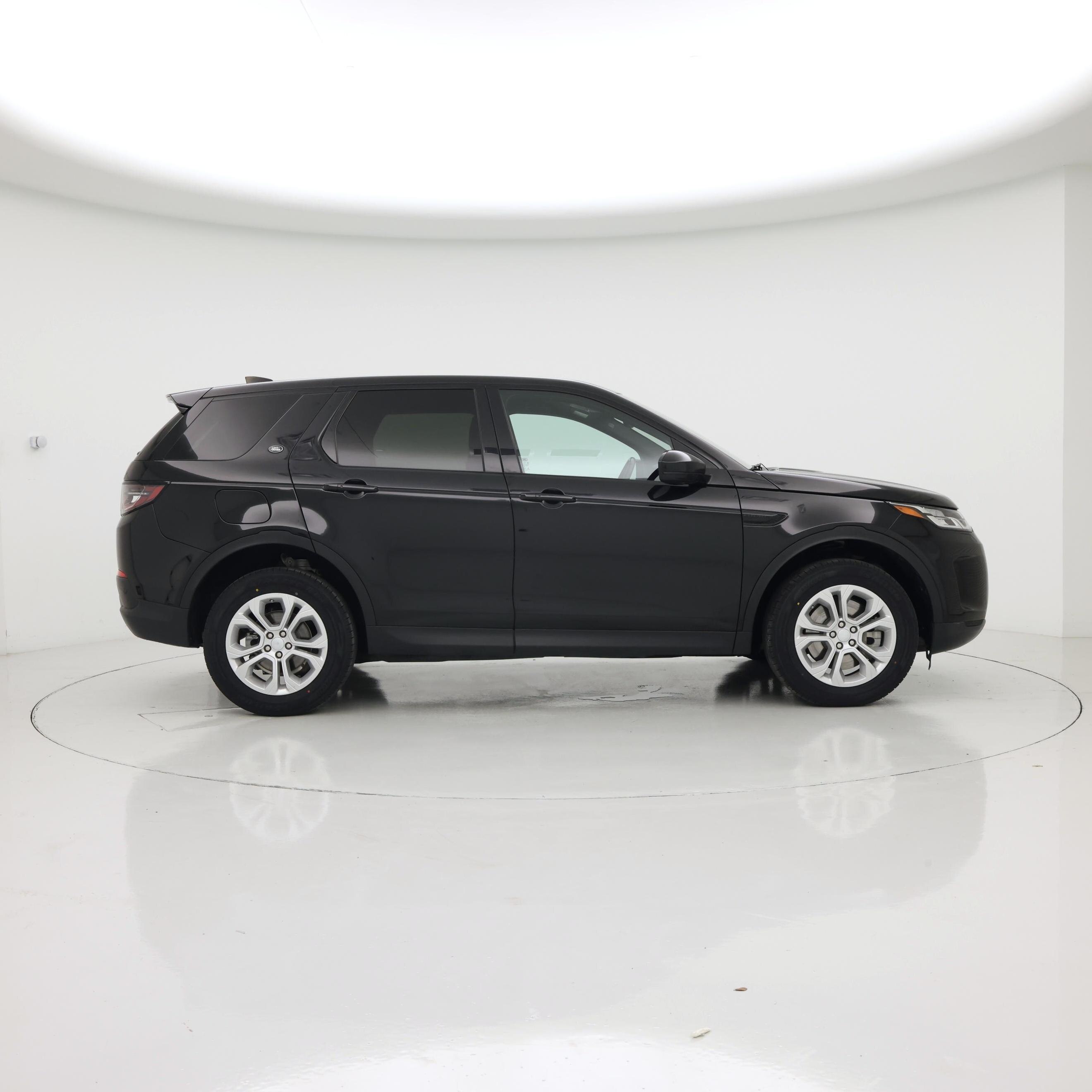 Thumbnail: 2020 Land Rover Discovery Sport - 7