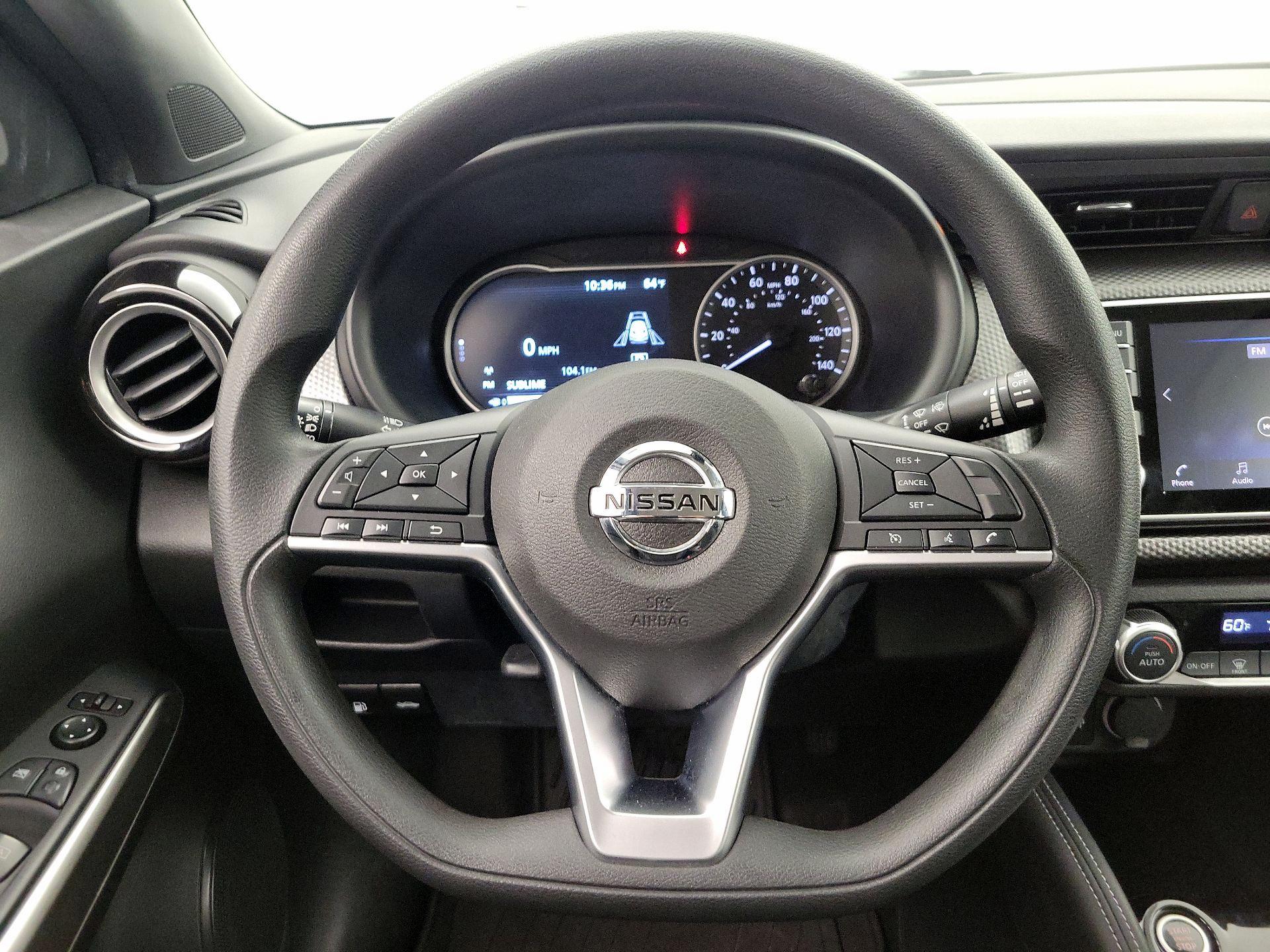 Thumbnail: 2020 Nissan Kicks - 10