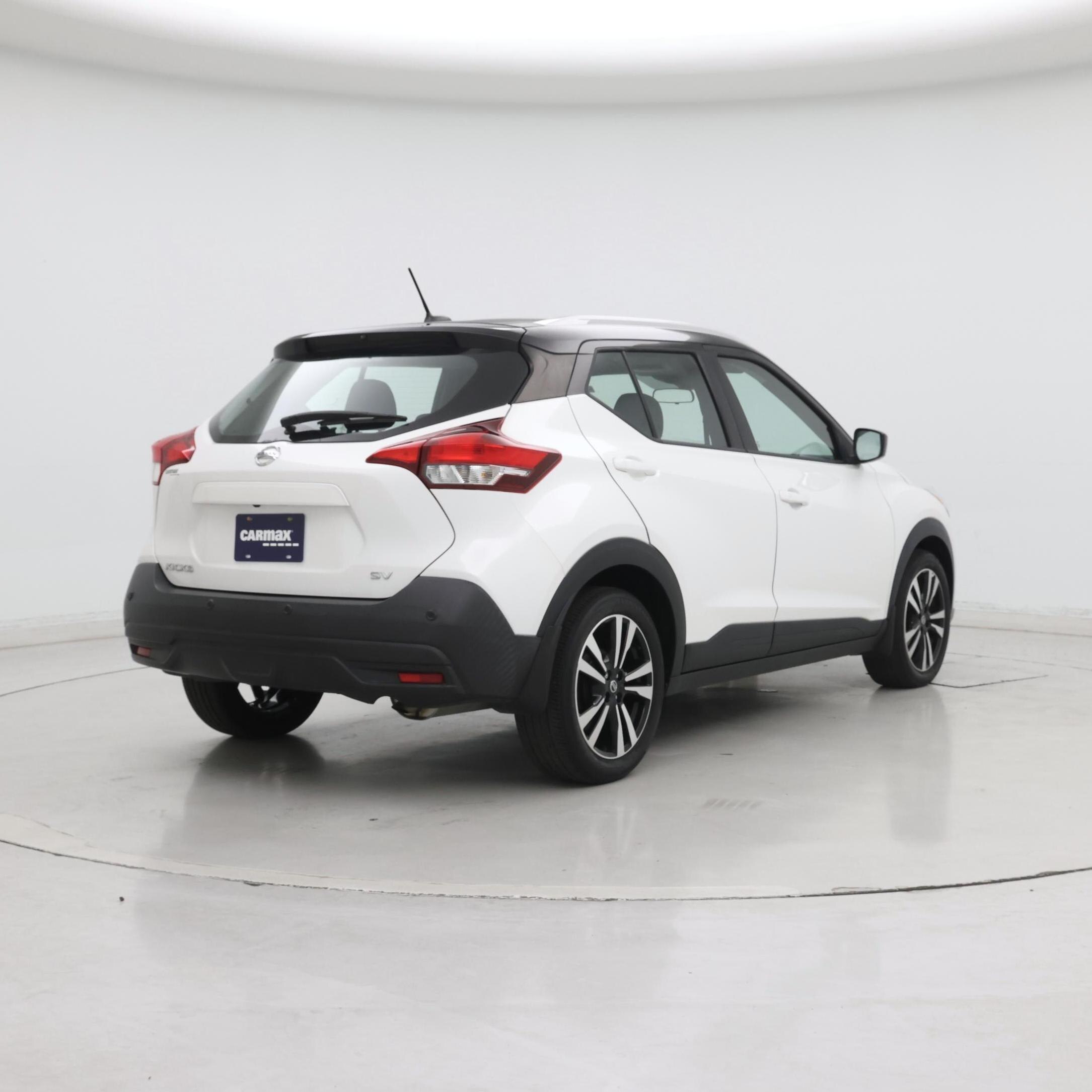Thumbnail: 2020 Nissan Kicks - 8