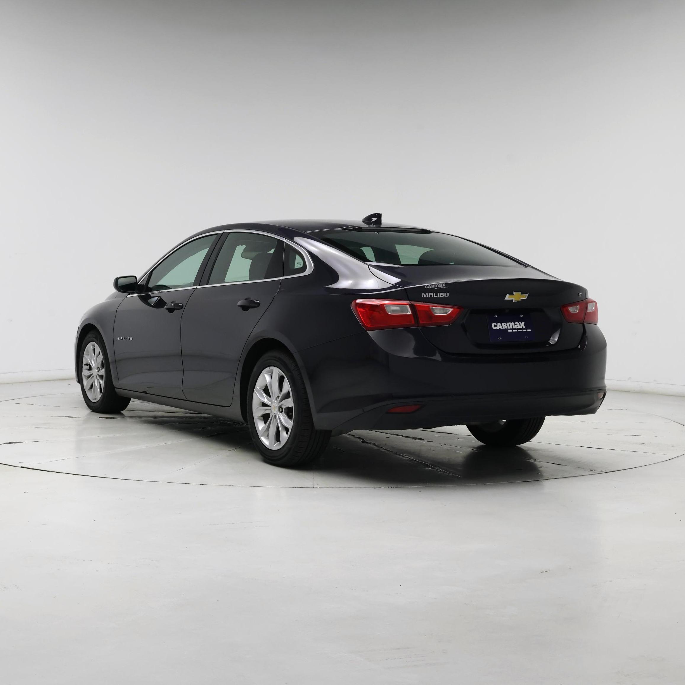 Thumbnail: 2023 Chevrolet Malibu - 2