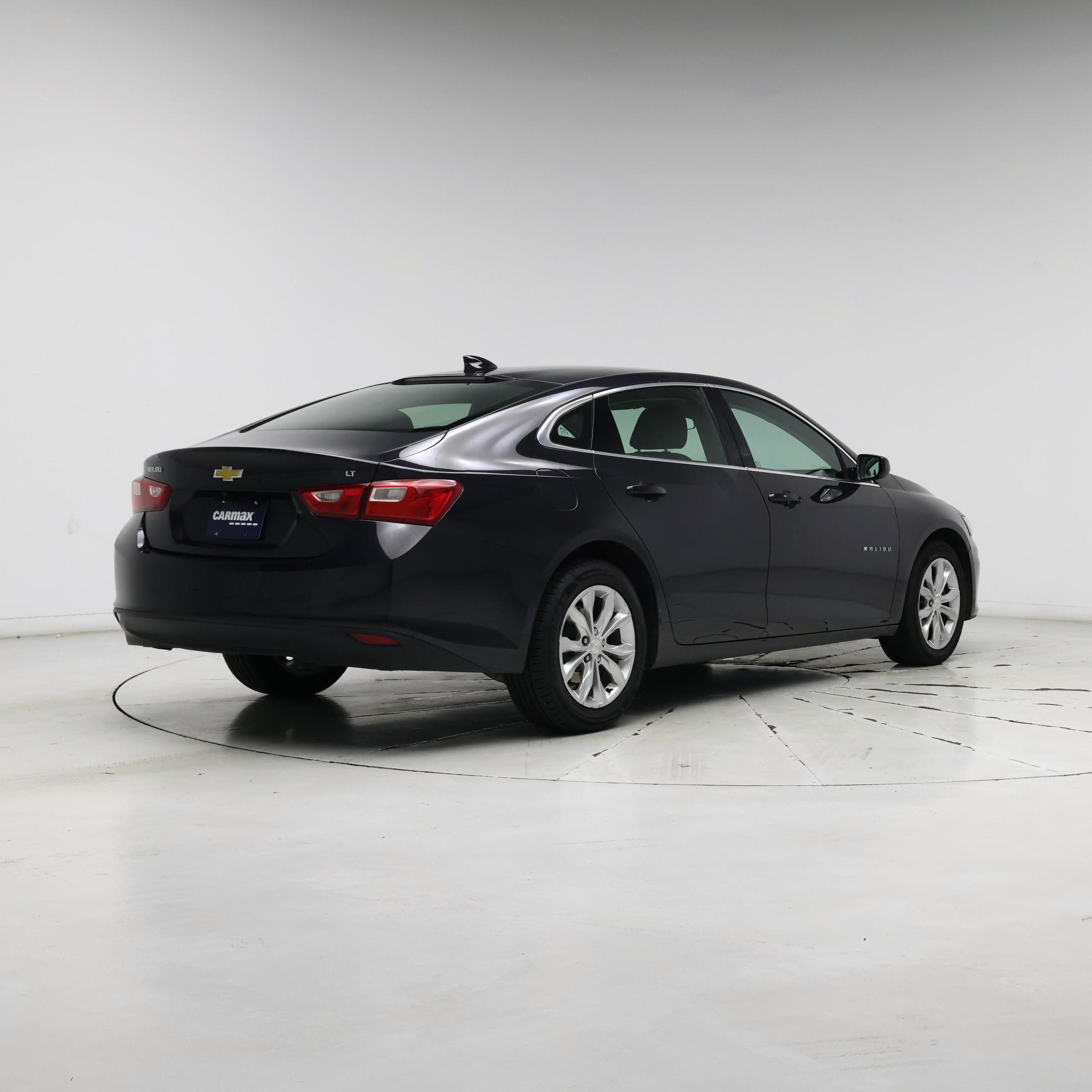 Thumbnail: 2023 Chevrolet Malibu - 8