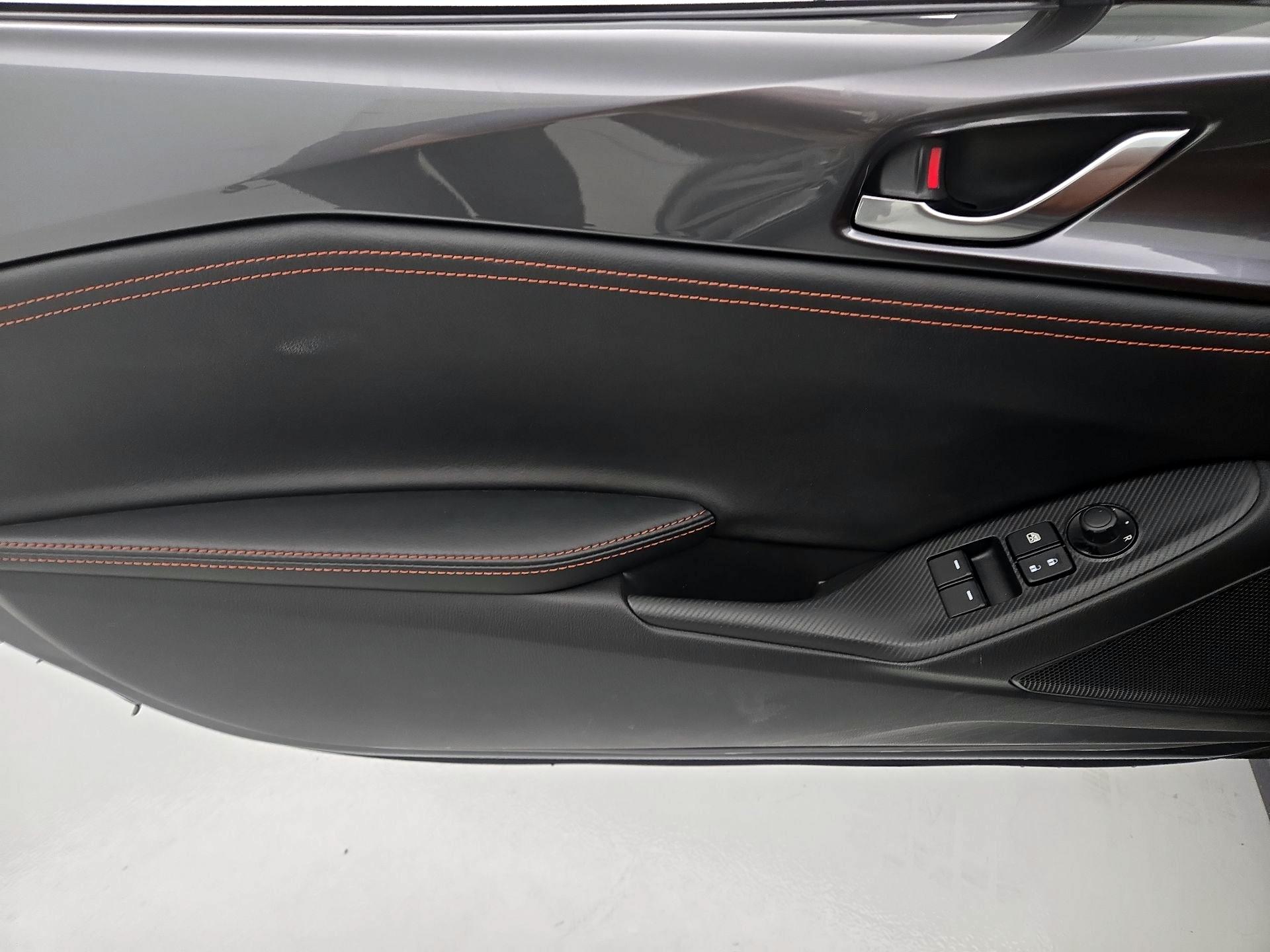 Thumbnail: 2022 Mazda MX-5 Miata - 12
