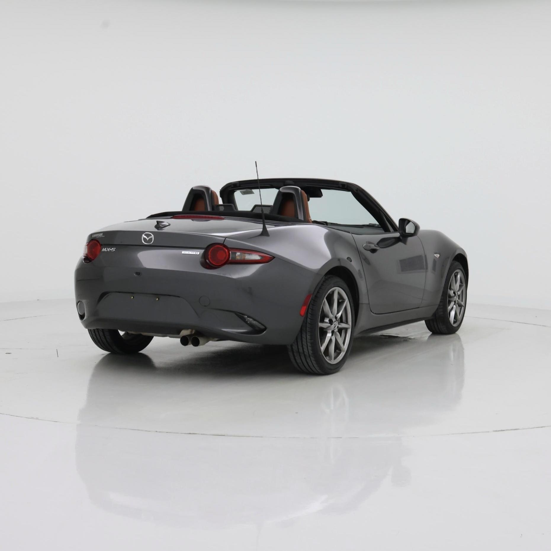 Thumbnail: 2022 Mazda MX-5 Miata - 8