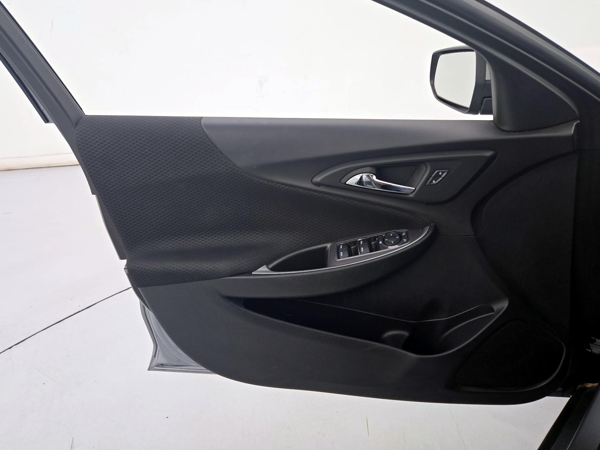 Thumbnail: 2024 Chevrolet Malibu - 12
