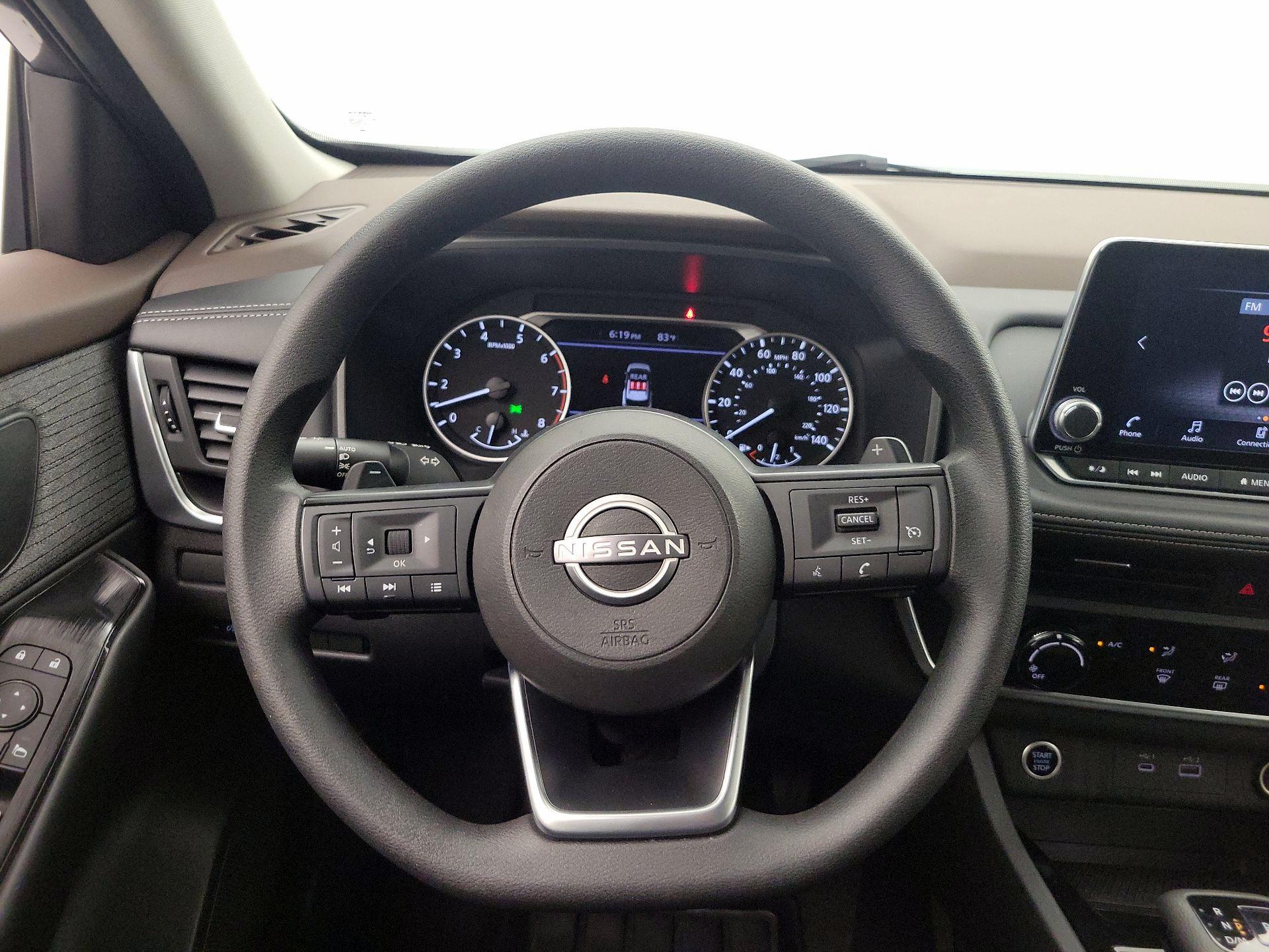 Thumbnail: 2023 Nissan Rogue - 10