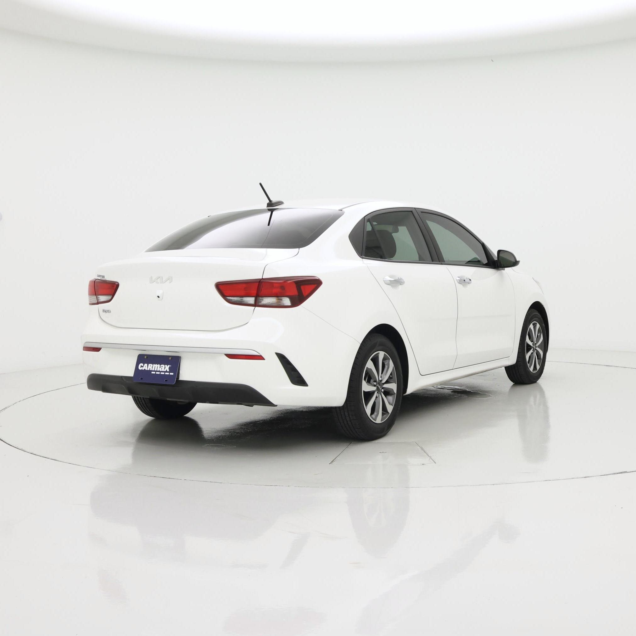 Thumbnail: 2023 Kia Rio - 8