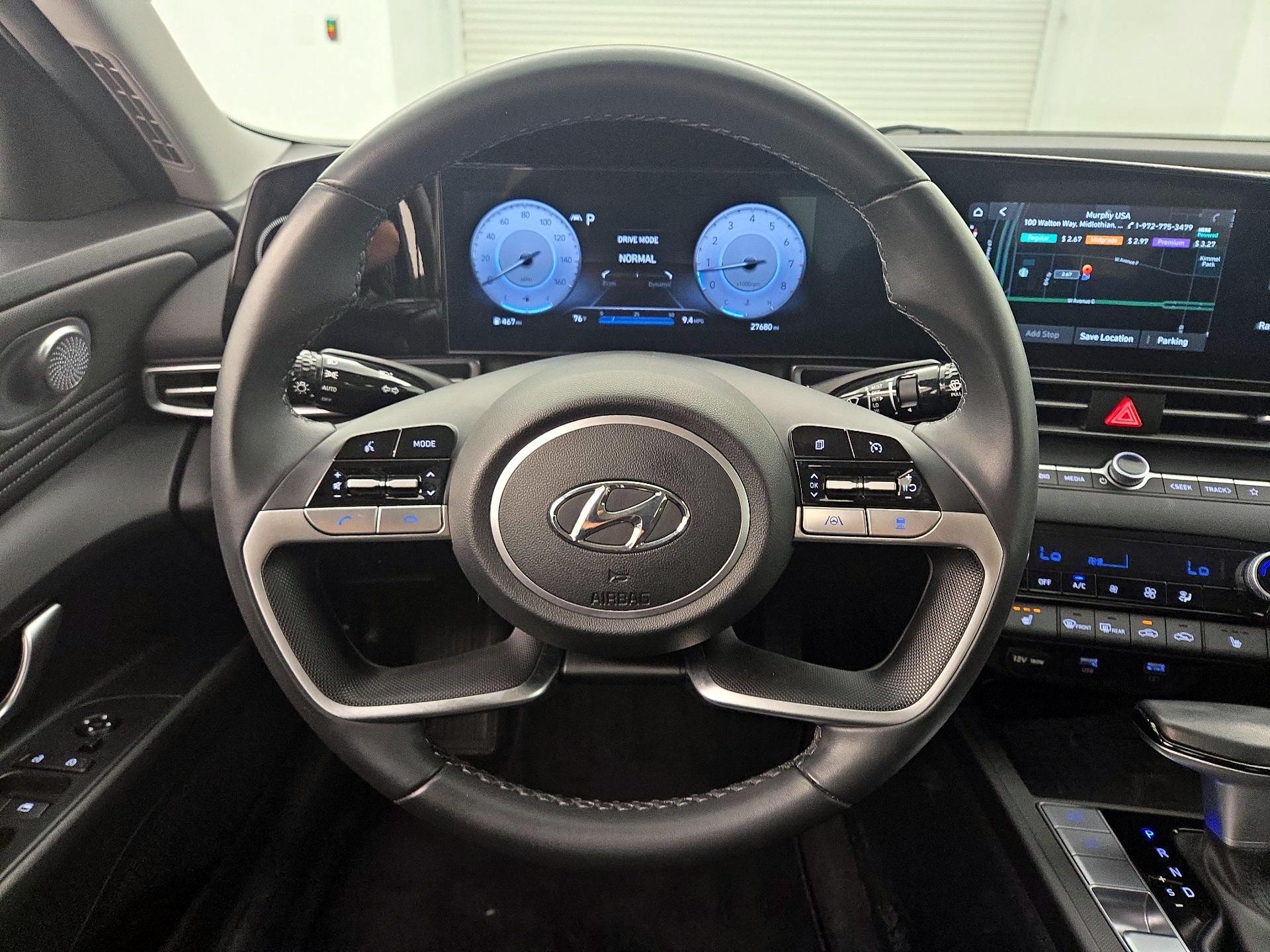 Thumbnail: 2023 Hyundai Elantra - 10