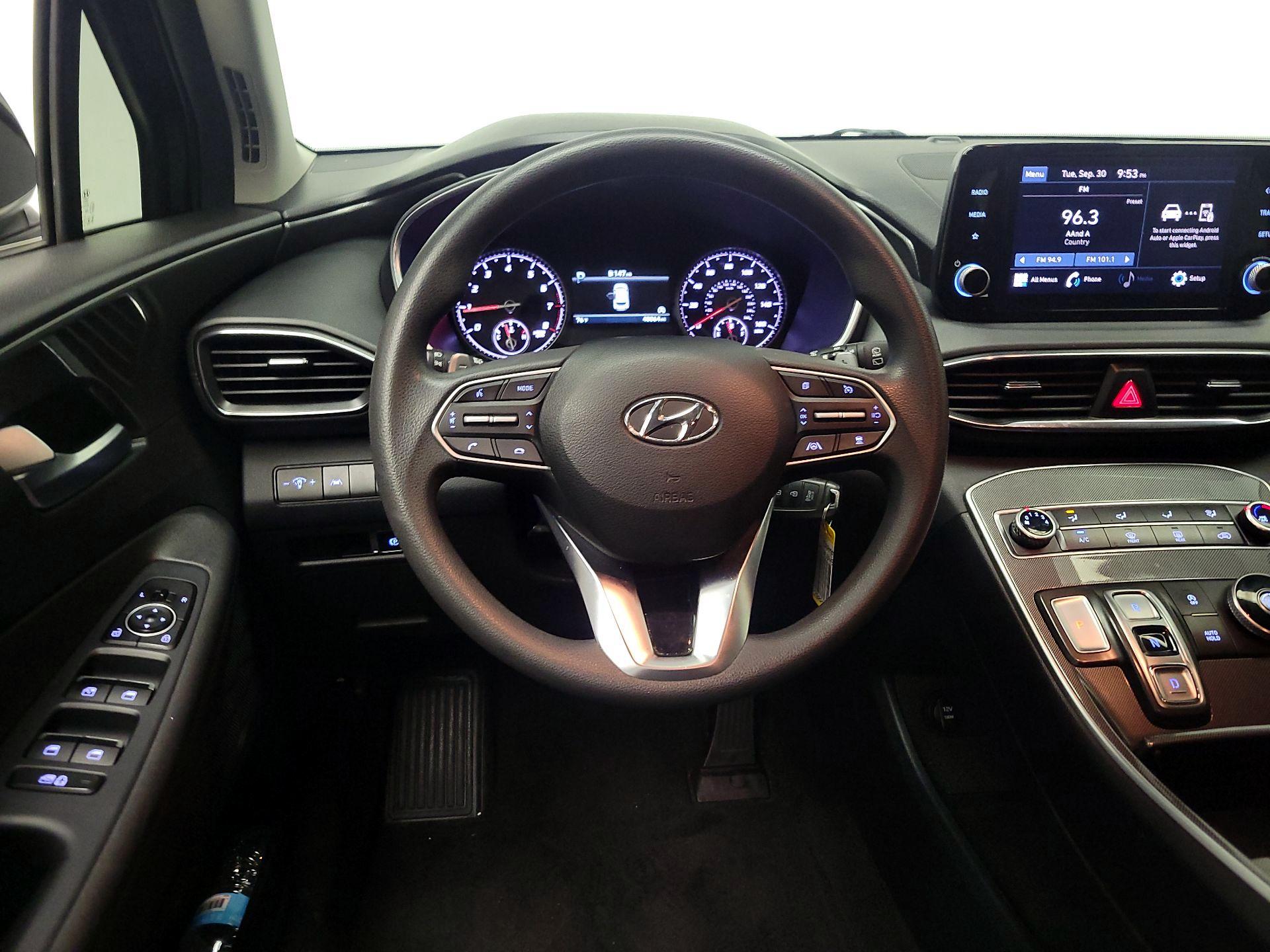 Thumbnail: 2023 Hyundai Santa Fe - 10