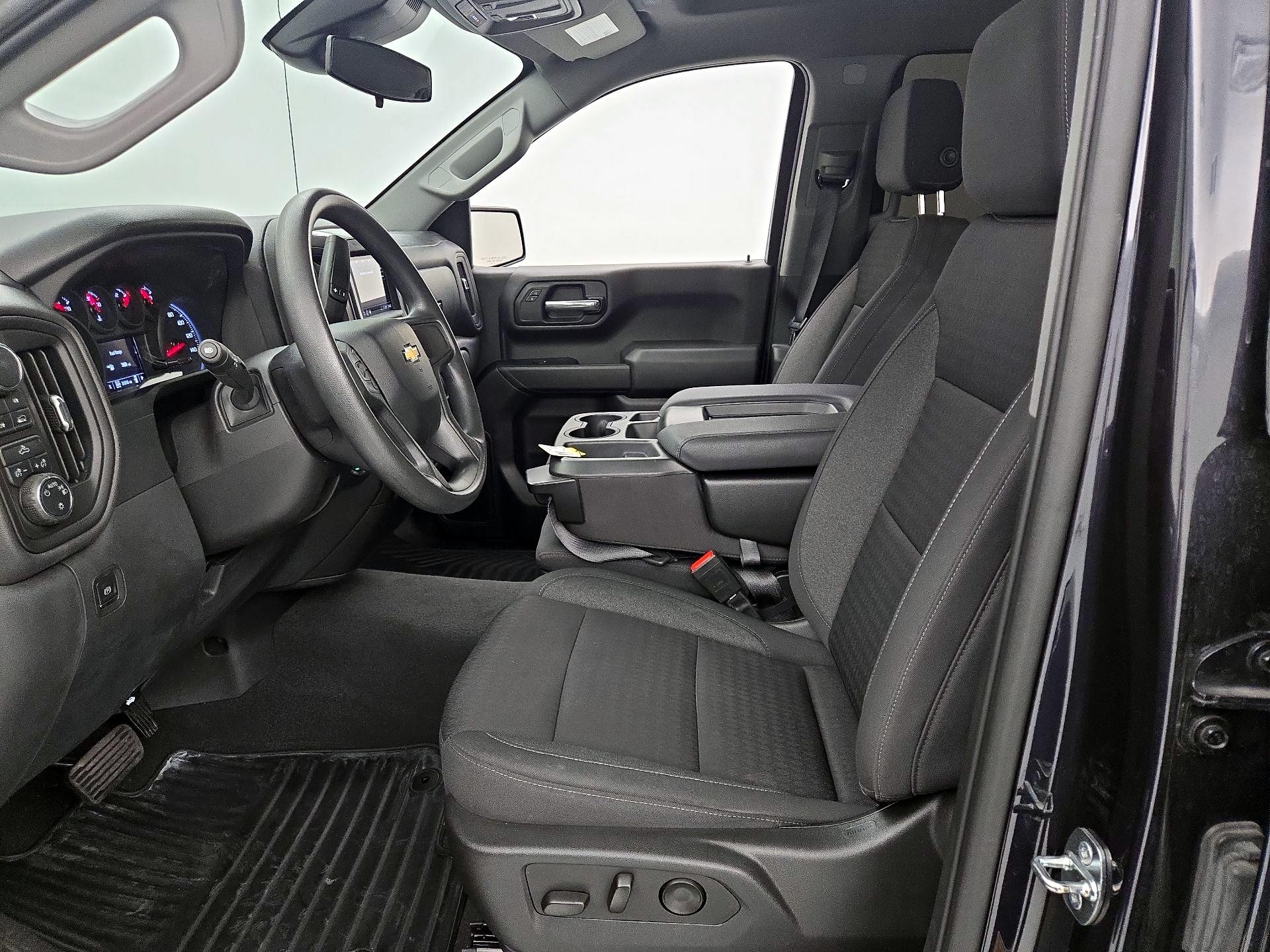 Thumbnail: 2023 Chevrolet Silverado 1500 - 11