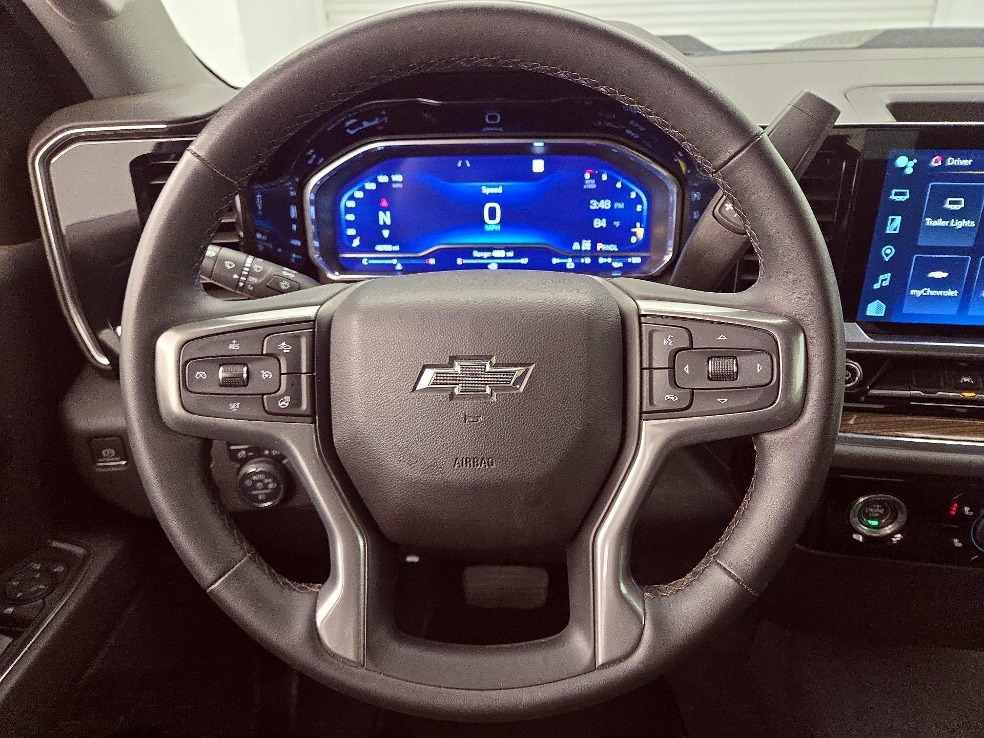 Thumbnail: 2023 Chevrolet Silverado 1500 - 10
