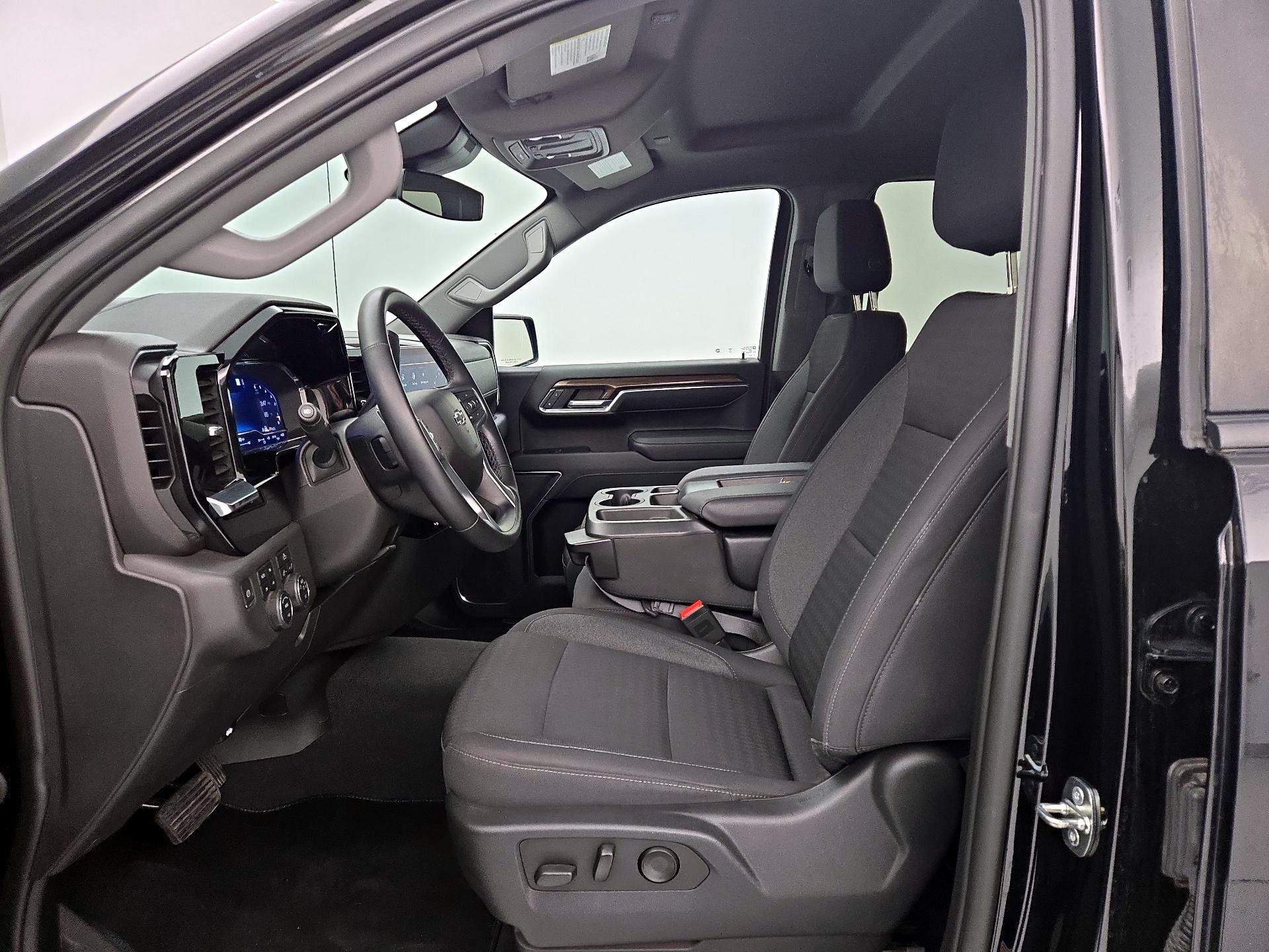 Thumbnail: 2023 Chevrolet Silverado 1500 - 11