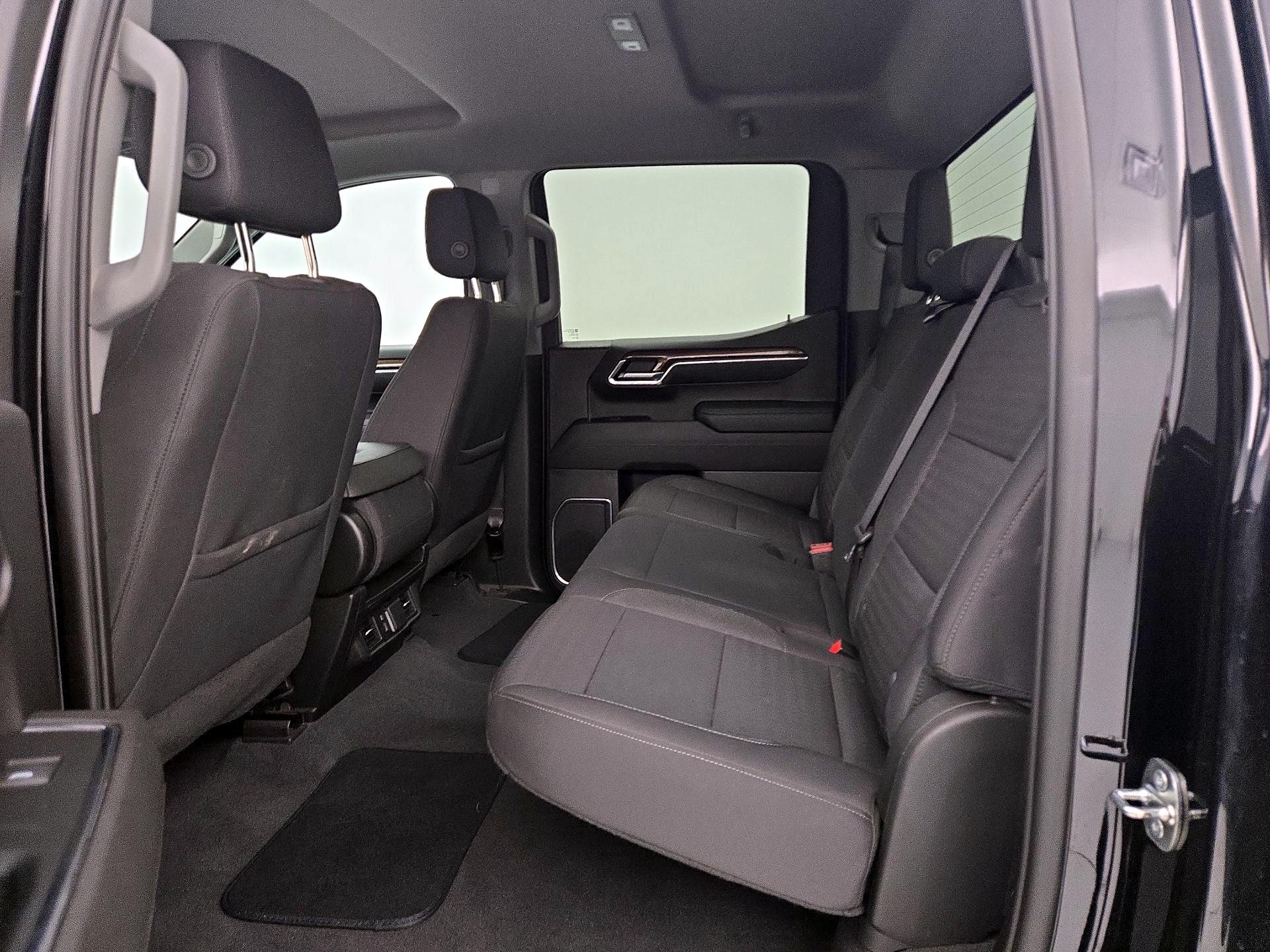 Thumbnail: 2023 Chevrolet Silverado 1500 - 19