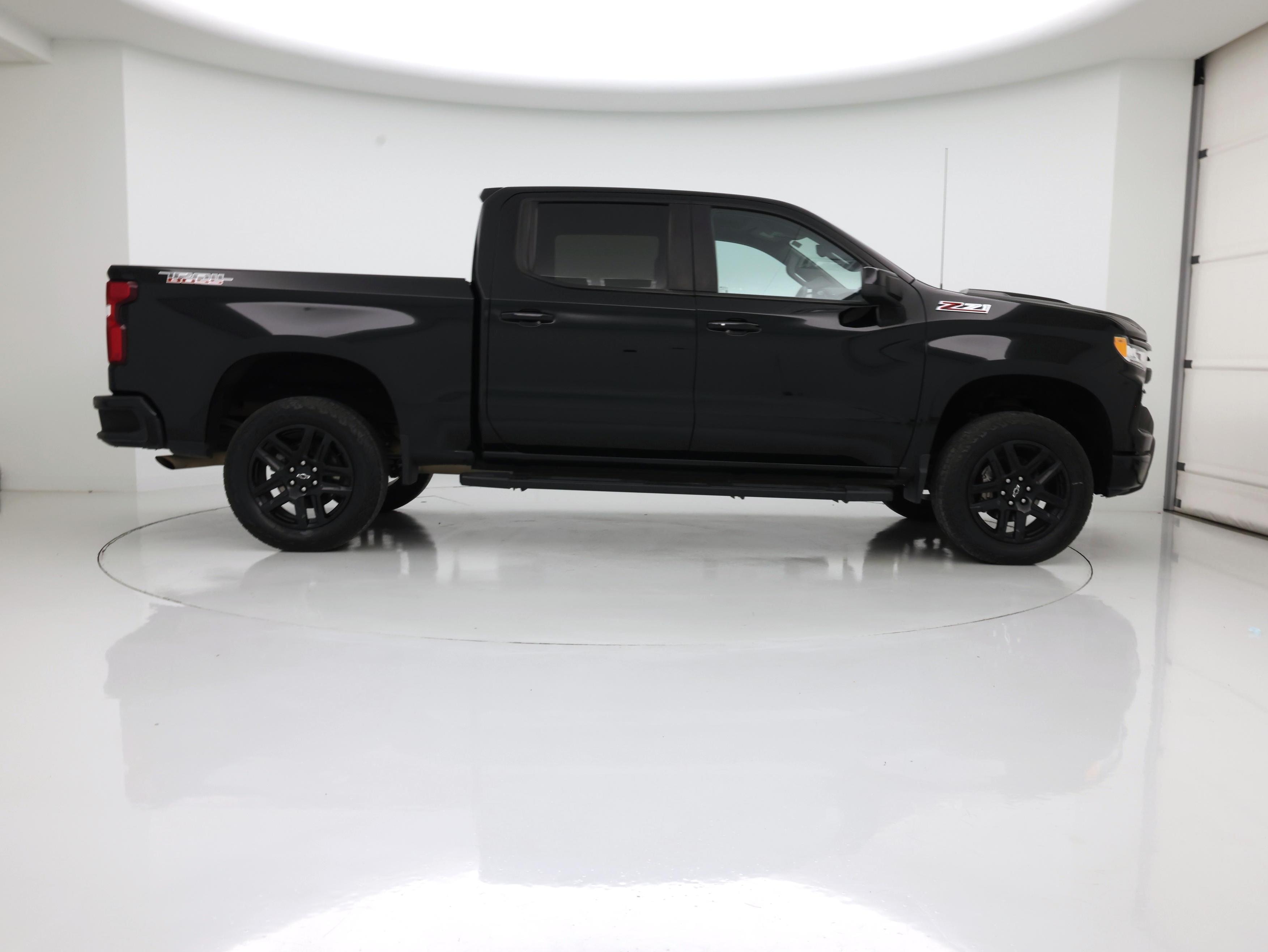Thumbnail: 2023 Chevrolet Silverado 1500 - 7