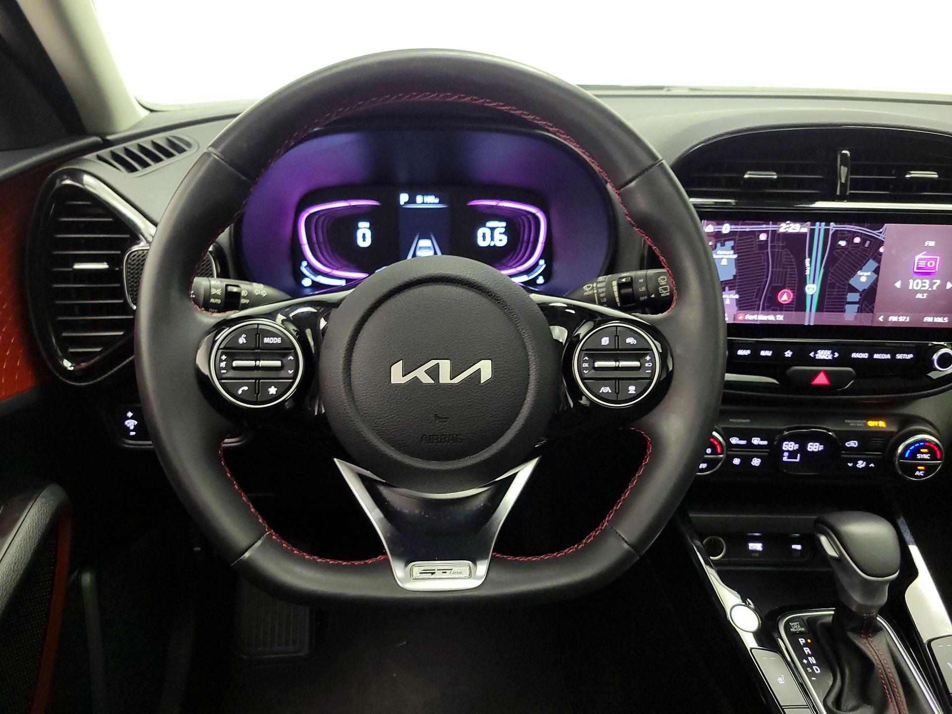Thumbnail: 2023 Kia Soul - 10