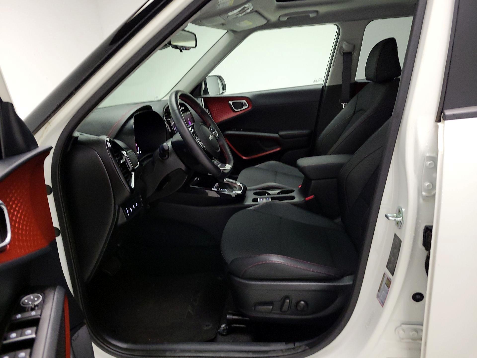 Thumbnail: 2023 Kia Soul - 11