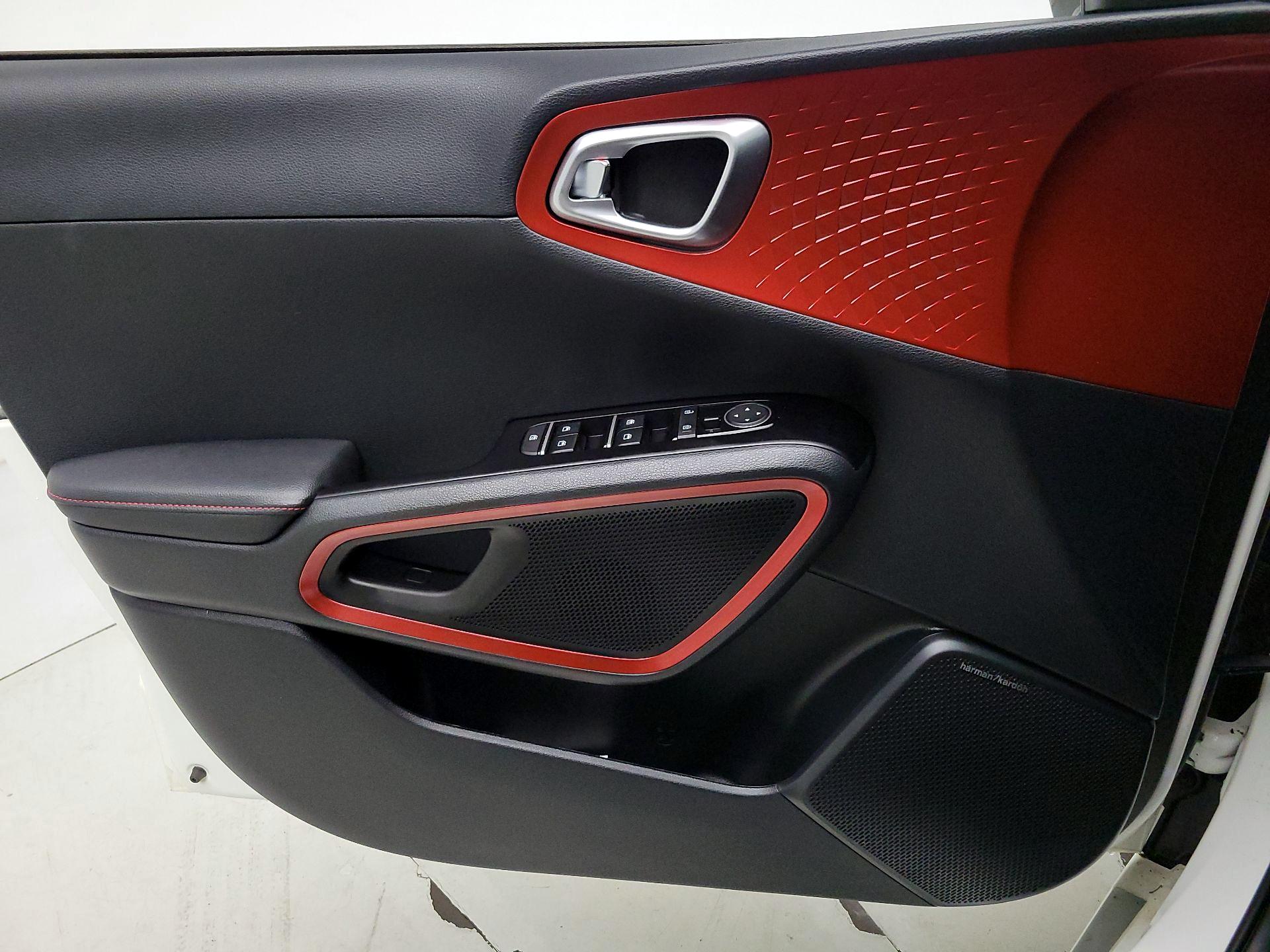 Thumbnail: 2023 Kia Soul - 12