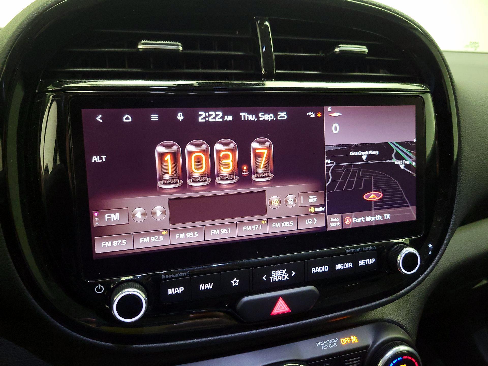 Thumbnail: 2023 Kia Soul - 16