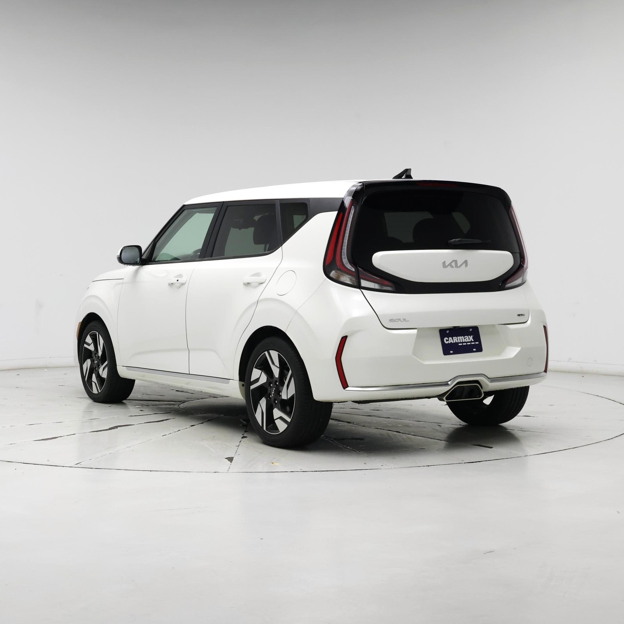 Thumbnail: 2023 Kia Soul - 2