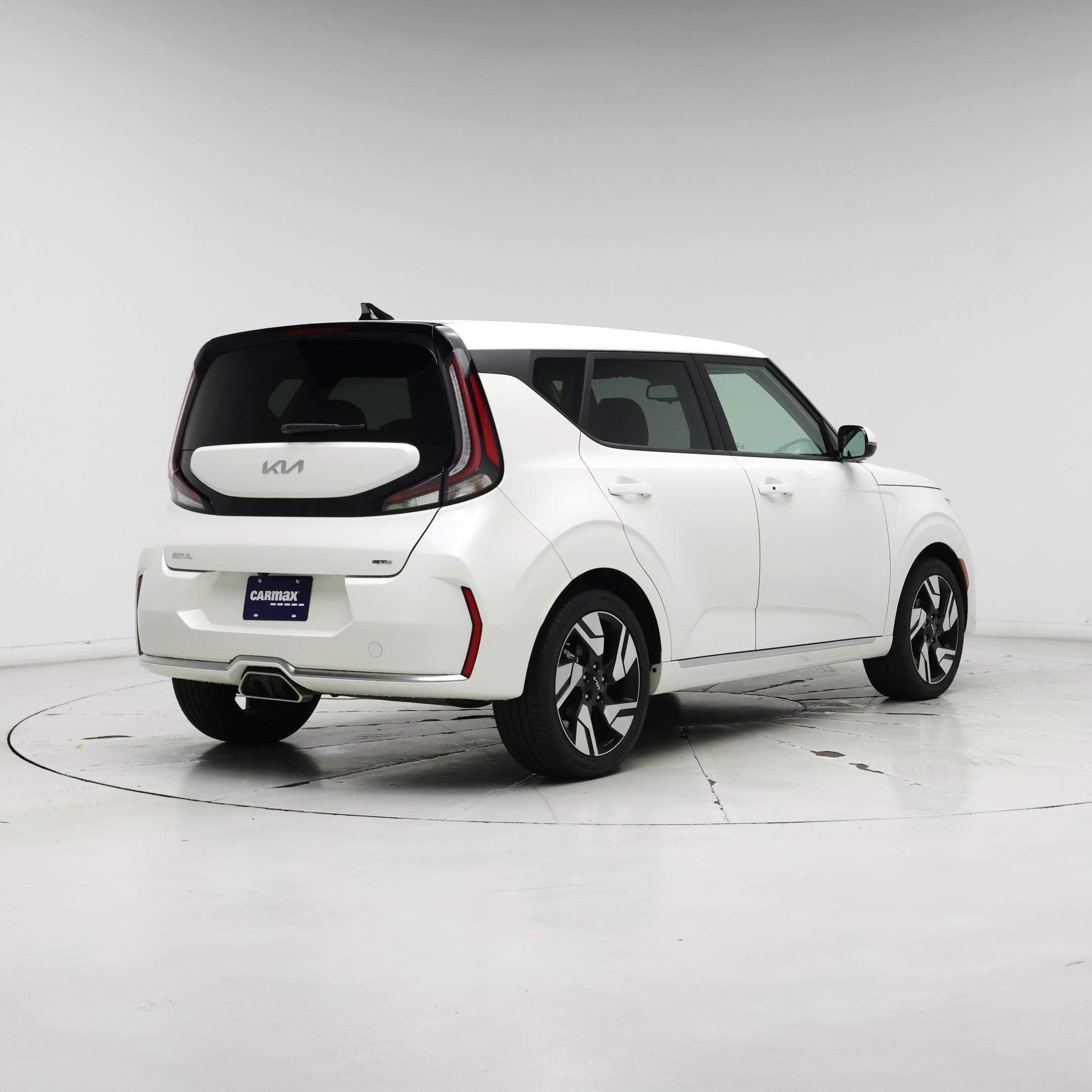 Thumbnail: 2023 Kia Soul - 8