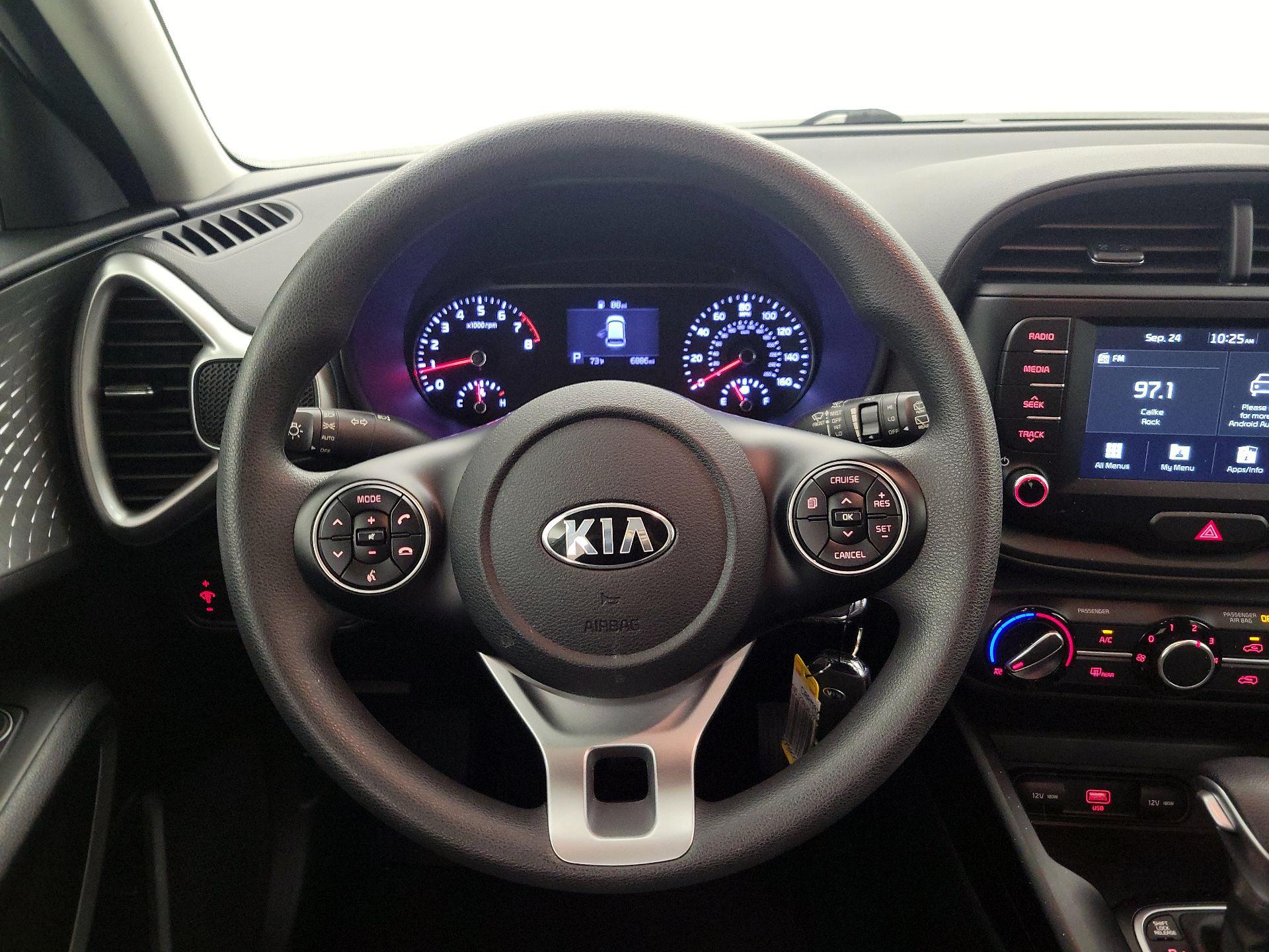Thumbnail: 2020 Kia Soul - 10