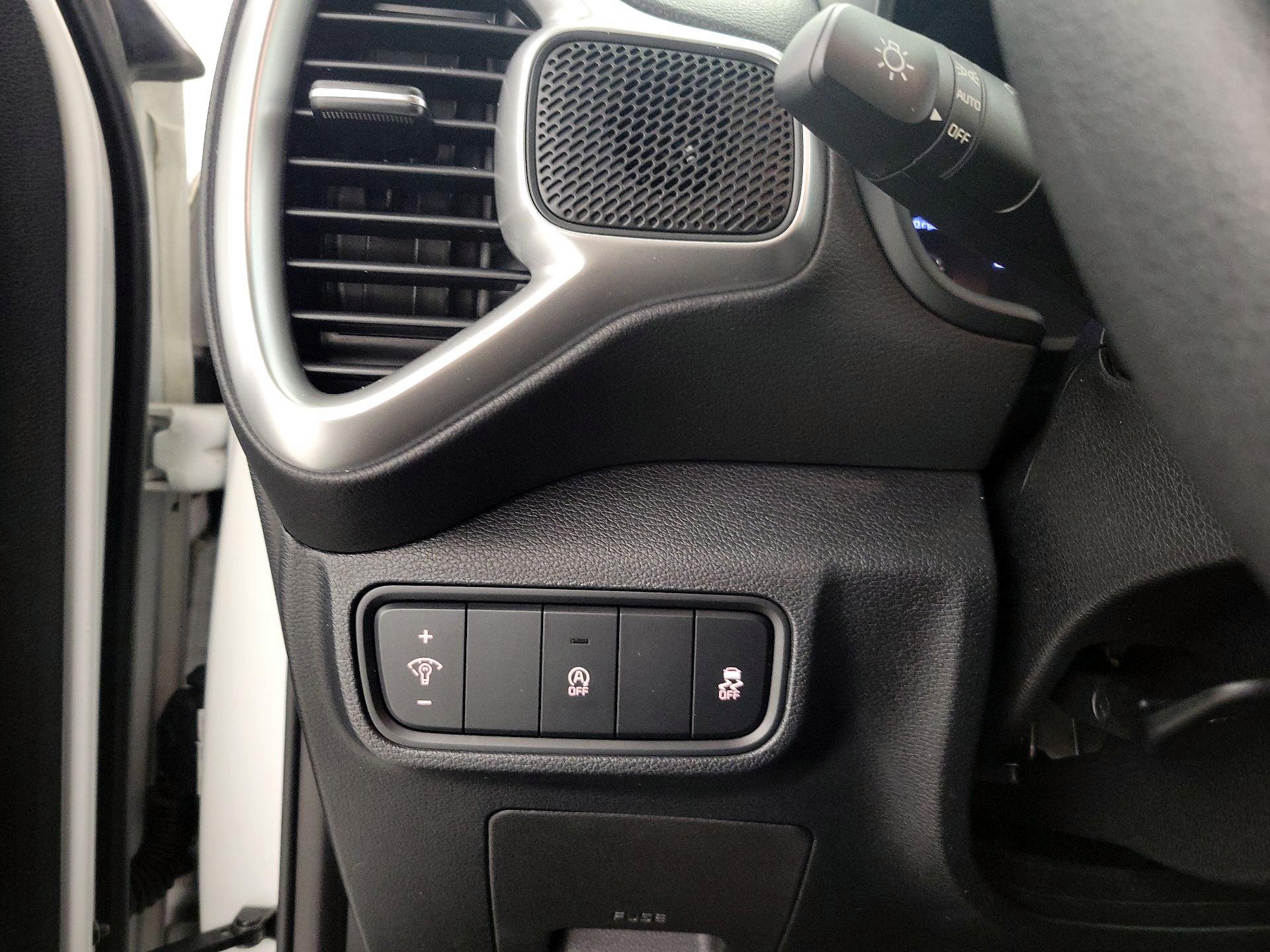 Thumbnail: 2020 Kia Soul - 13