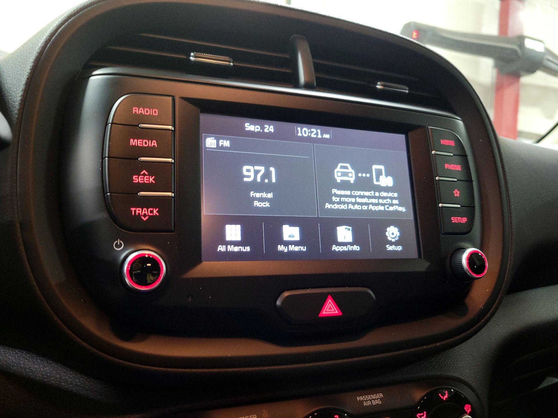 Thumbnail: 2020 Kia Soul - 15