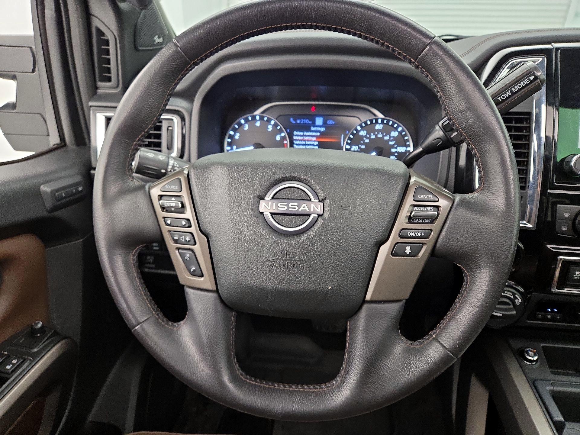 Thumbnail: 2023 Nissan Titan - 10