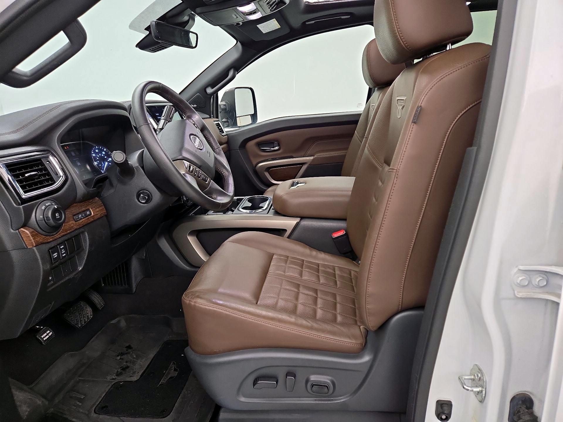 Thumbnail: 2023 Nissan Titan - 11