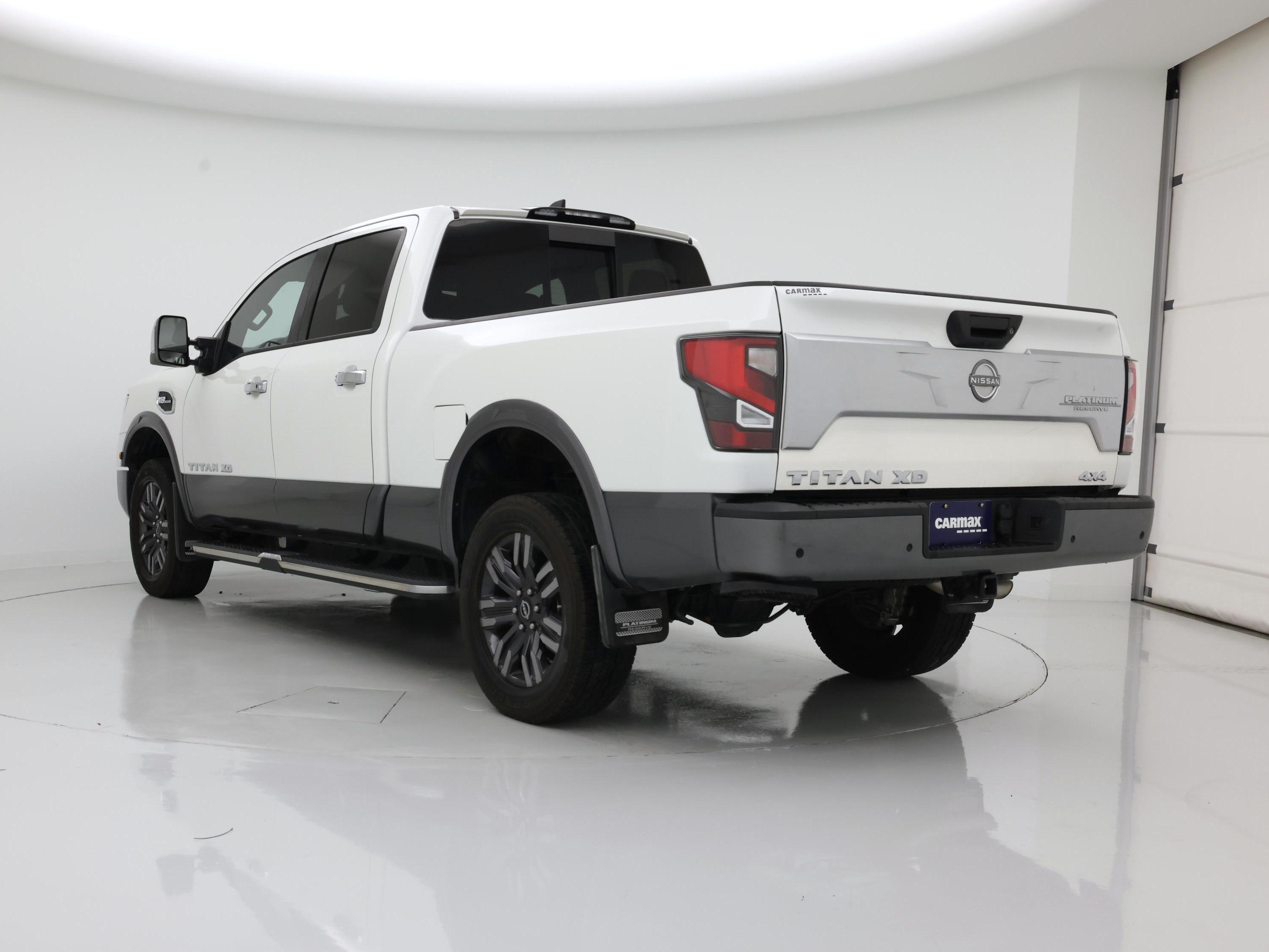 Thumbnail: 2023 Nissan Titan - 2