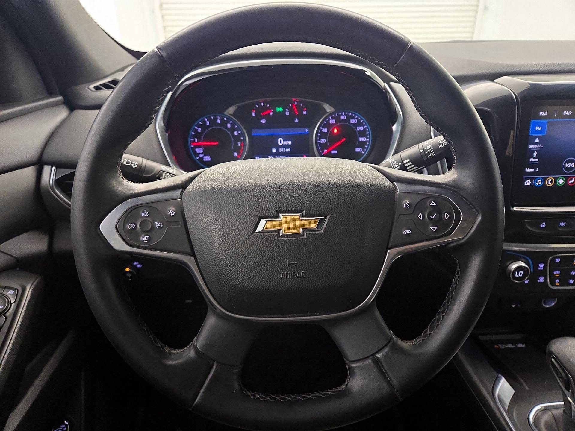 Thumbnail: 2023 Chevrolet Traverse - 10