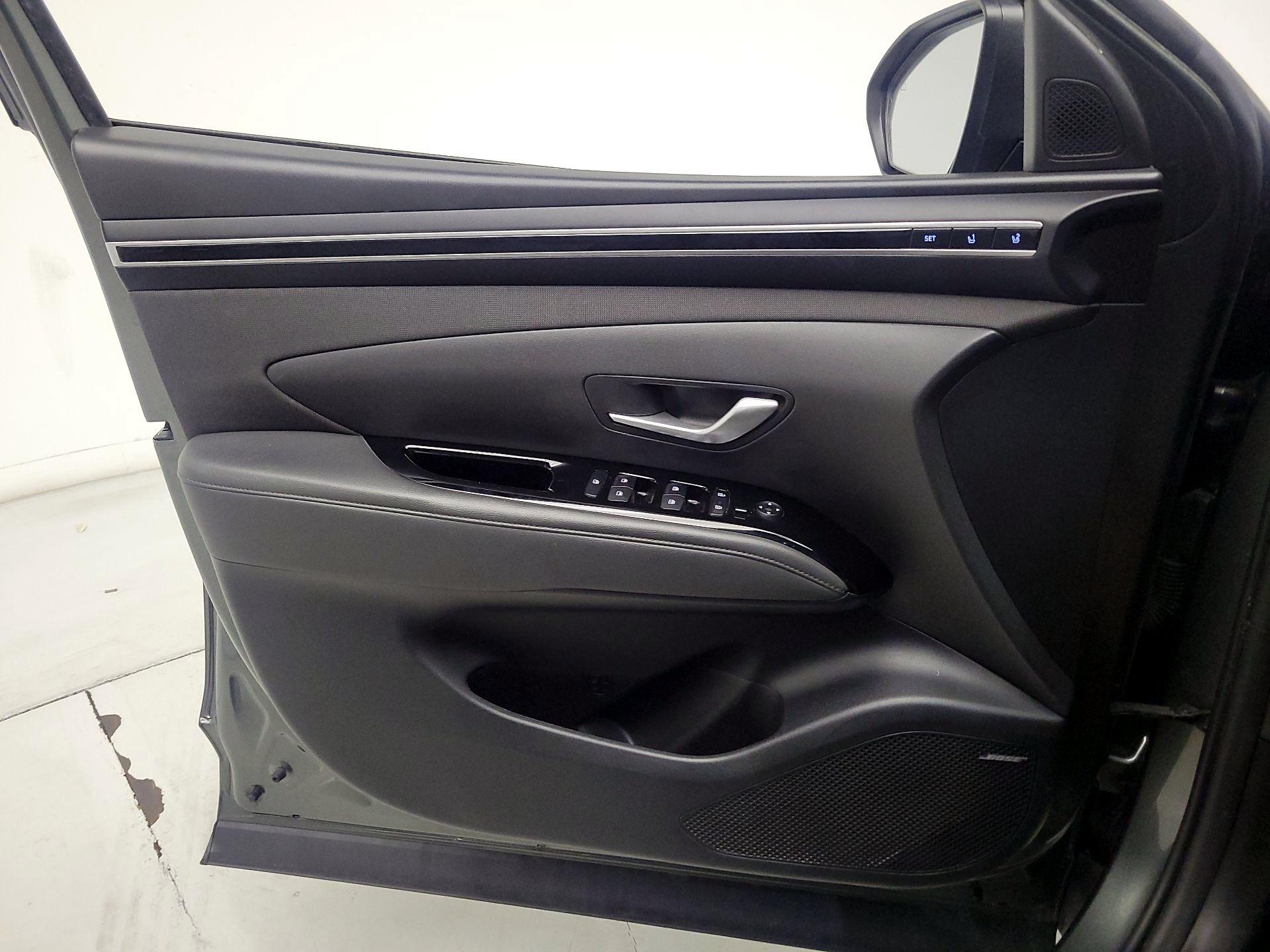 Thumbnail: 2022 Hyundai Tucson - 12